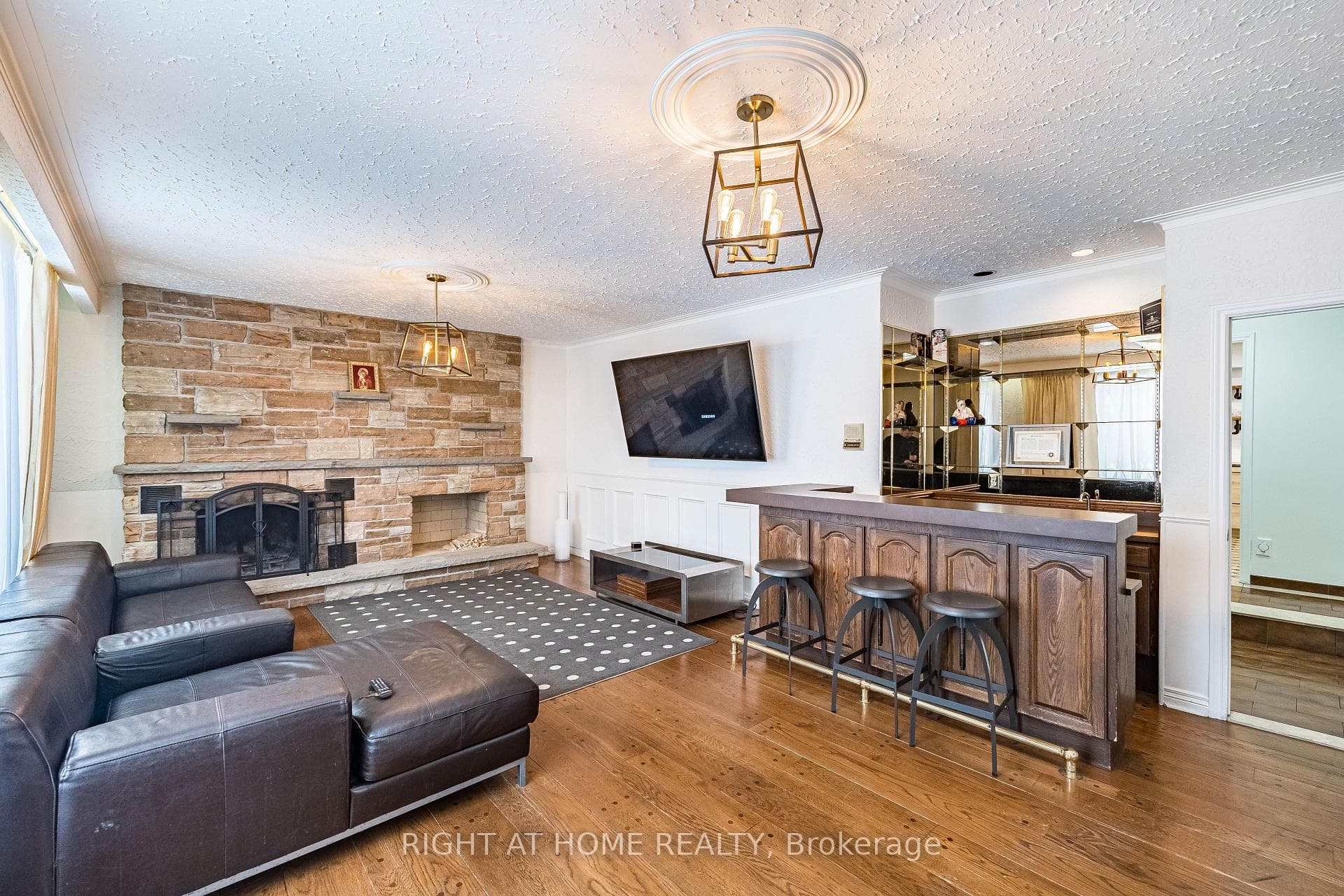 2123 Gordon Drive photo 25