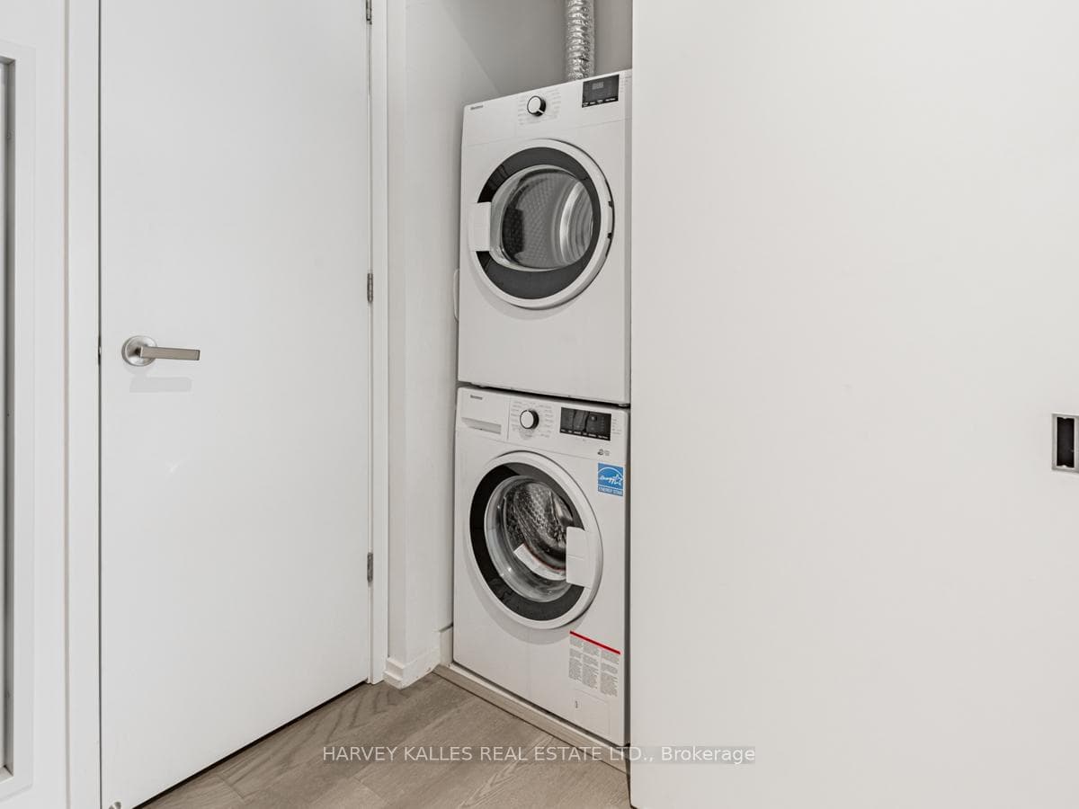 5 Soudan Avenue Unit 1014 photo 20