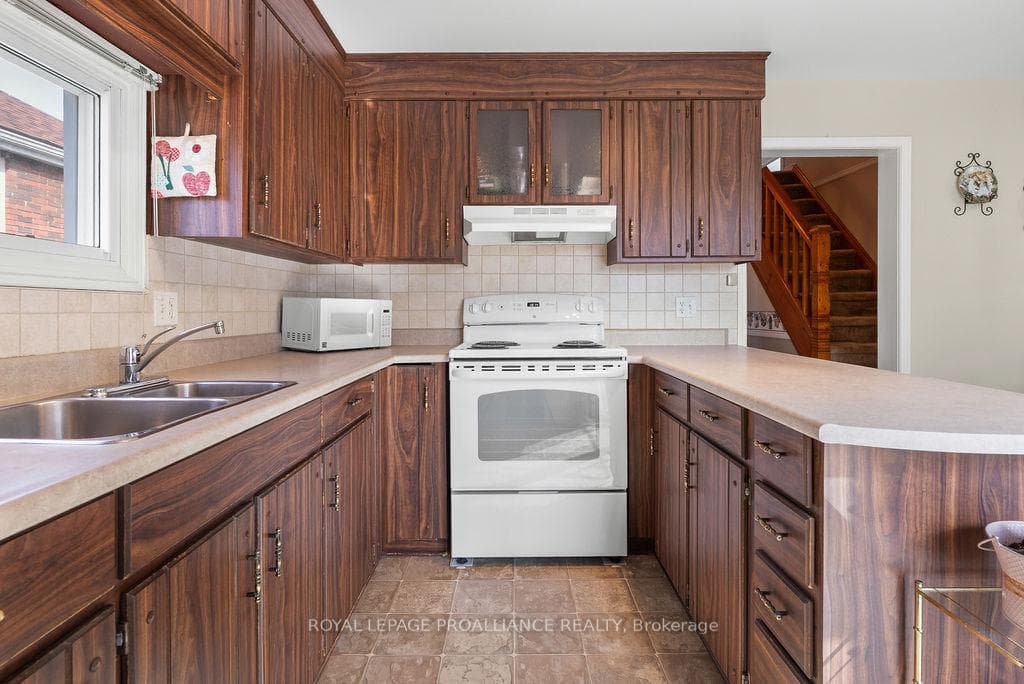 19 Orchard Drive photo 13