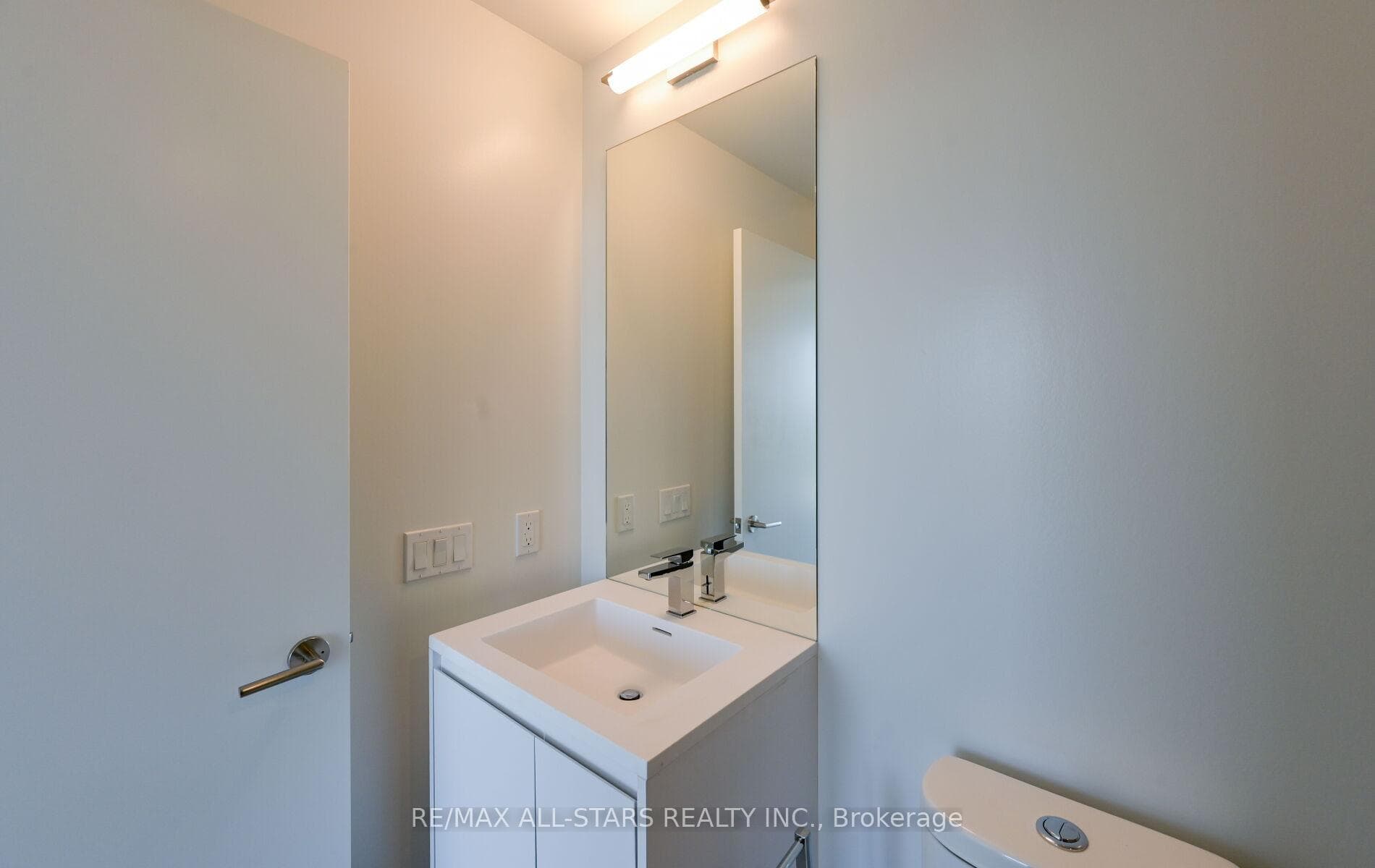 1 Quarrington Lane Unit 2309 photo 31