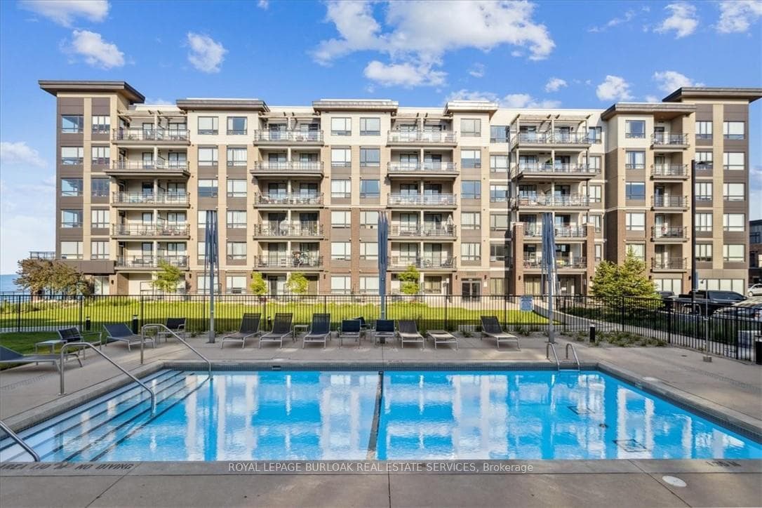 10 Esplanade Lane Unit 215 photo 26