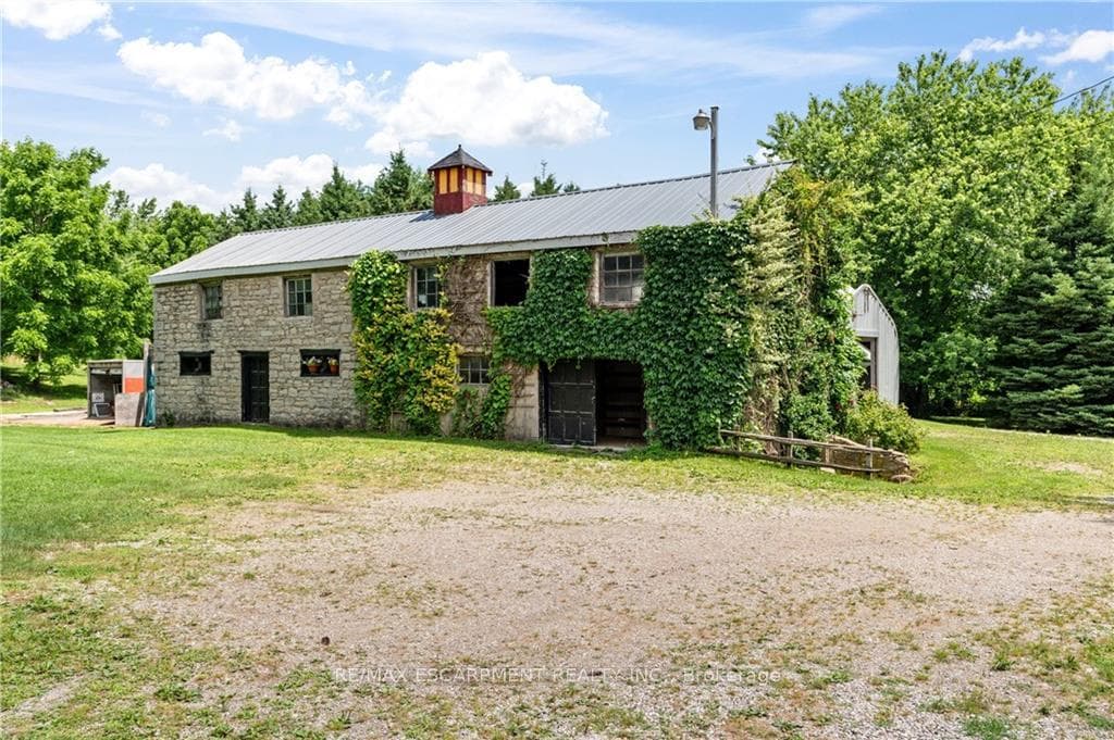 1689 2ND CONCESSION Road photo 37