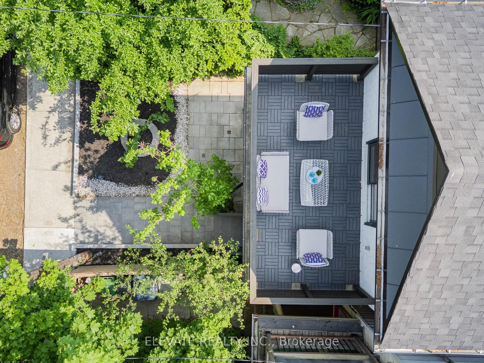448 Montrose Avenue photo 39