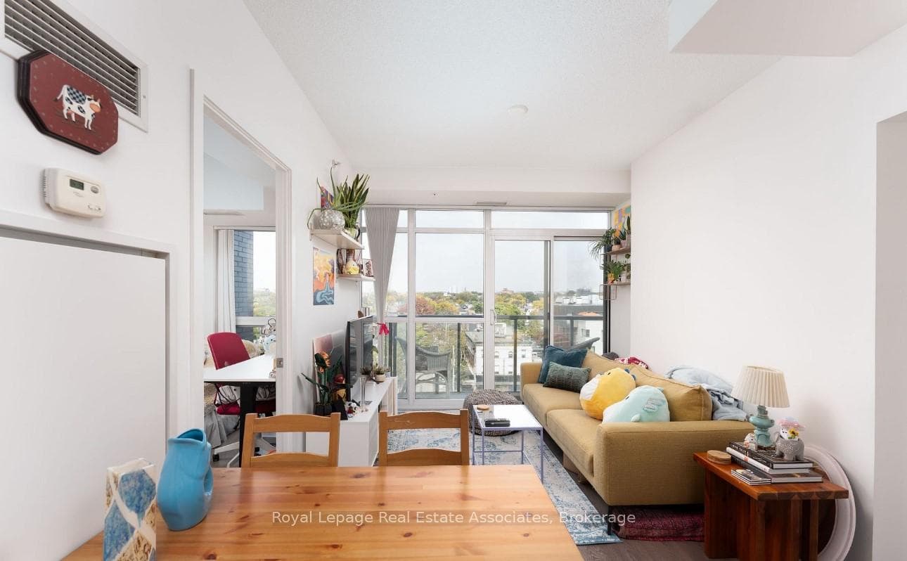68 Abell Street Unit 837 photo 3