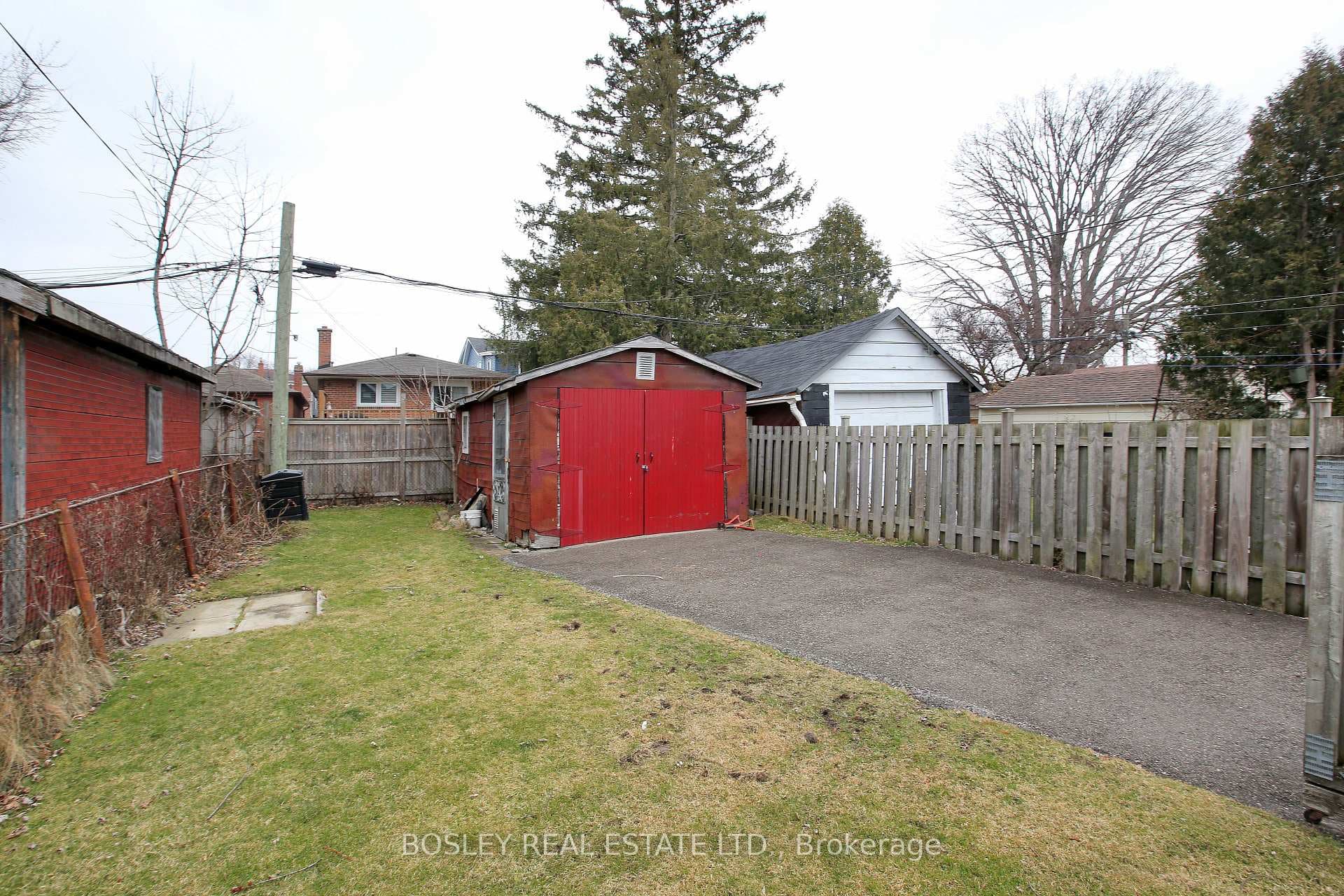 32 Pendeen Avenue photo 14