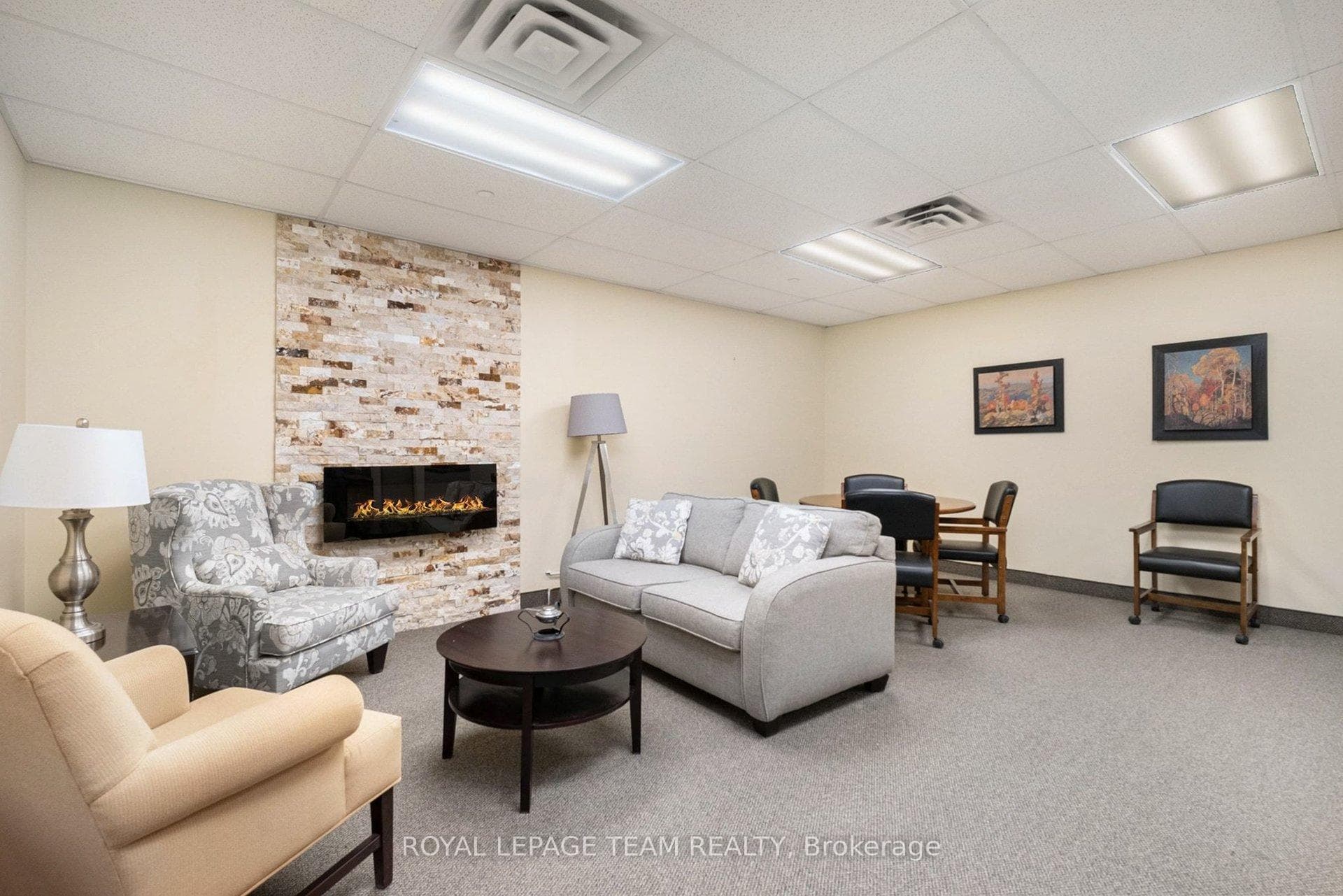 2951 Riverside Drive Unit 410 photo 26
