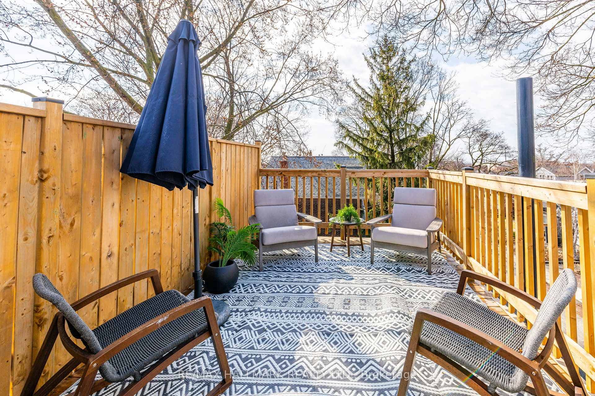 31 Myrtle Avenue photo 20