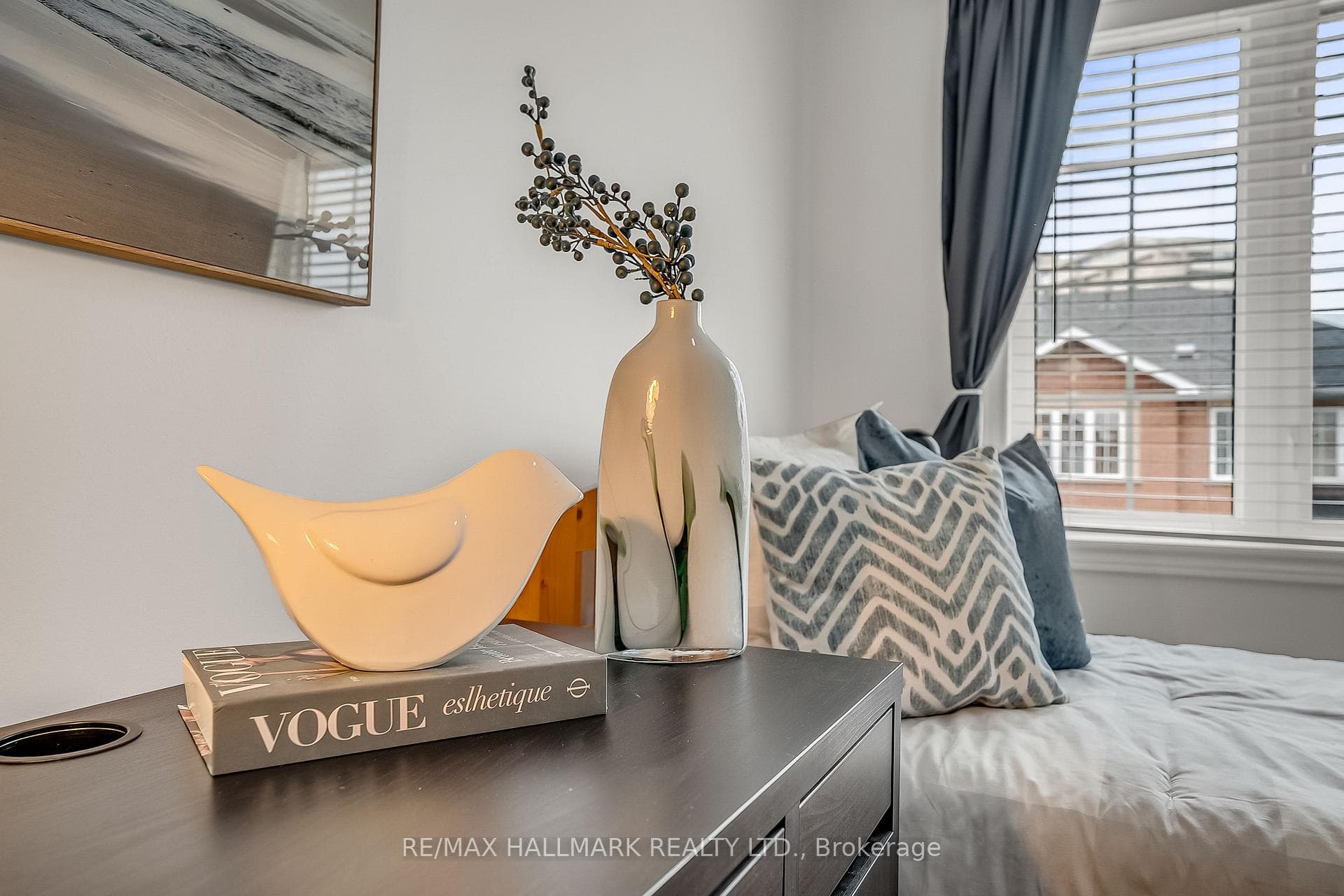 8 Tollgate Mews photo 37