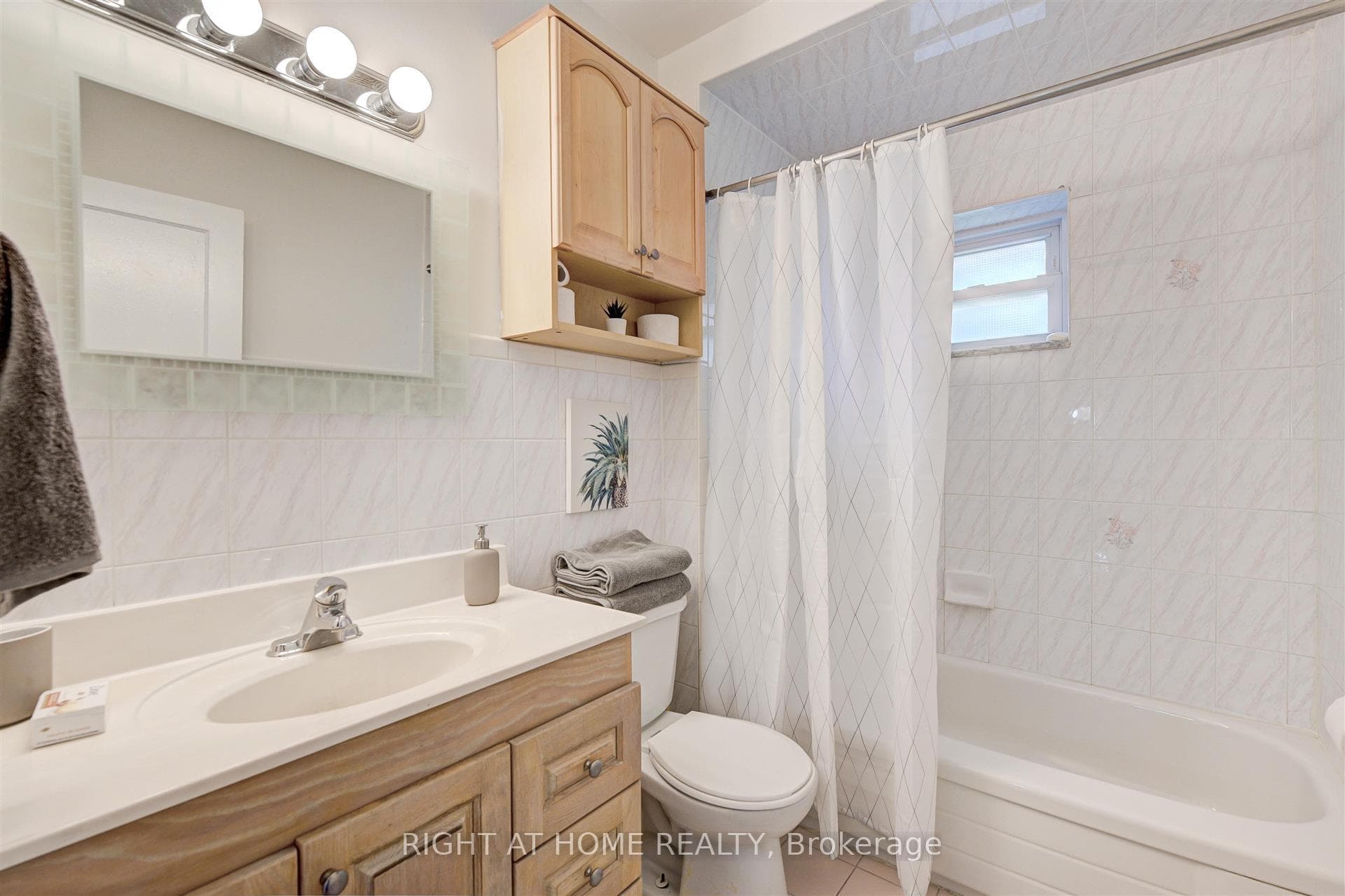 304 Milverton Boulevard photo 21