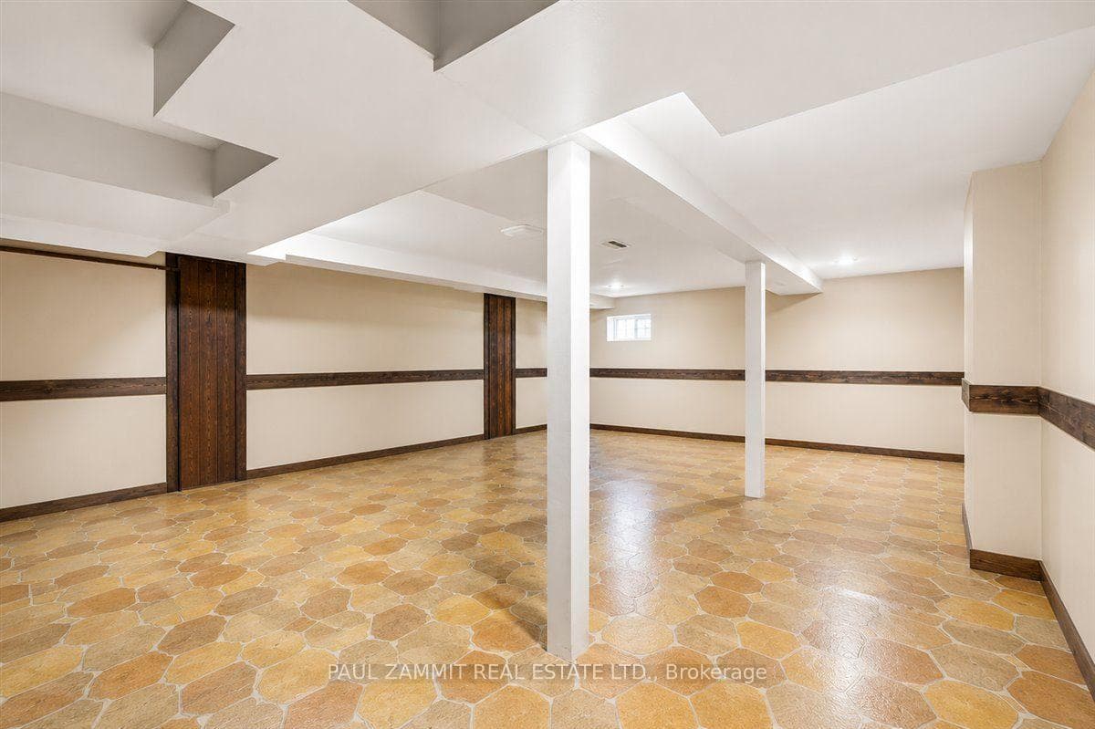 56 Coral Harbour Crescent photo 25