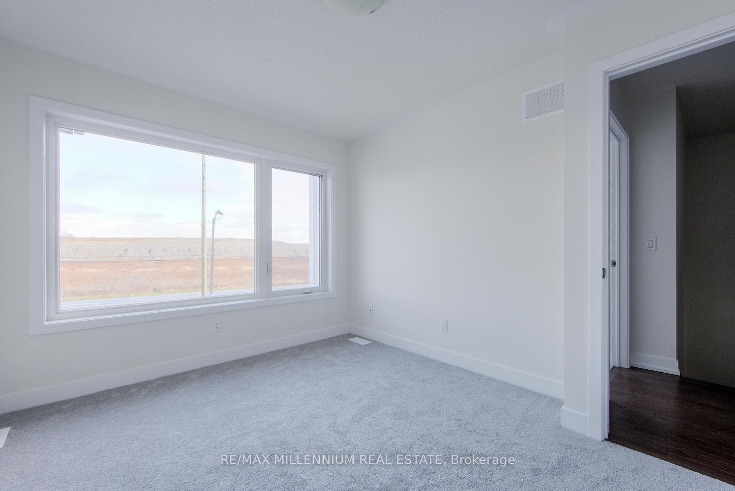 1088 Thompson Drive photo 15