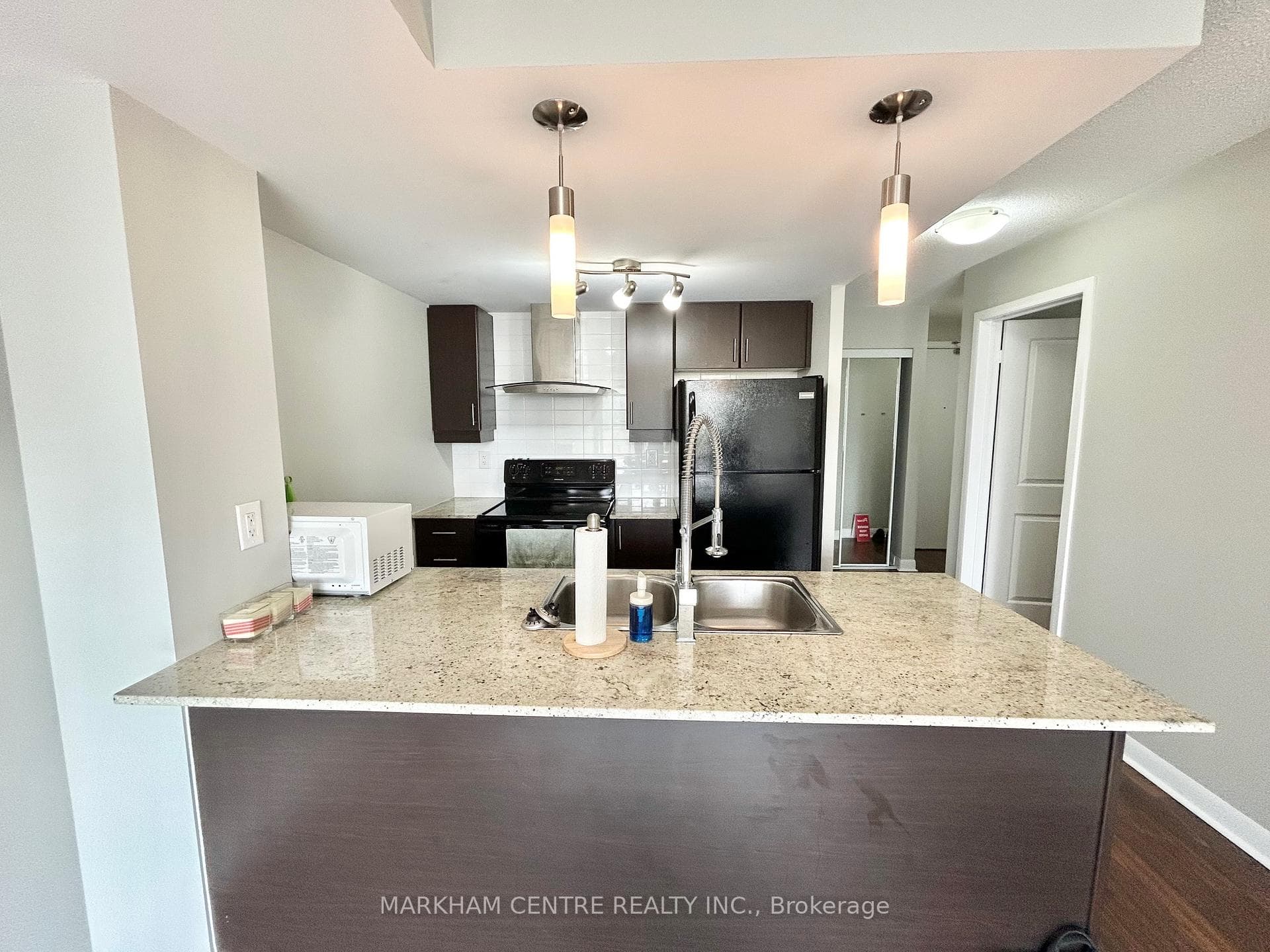 190 Borough Drive Unit 706 photo 4
