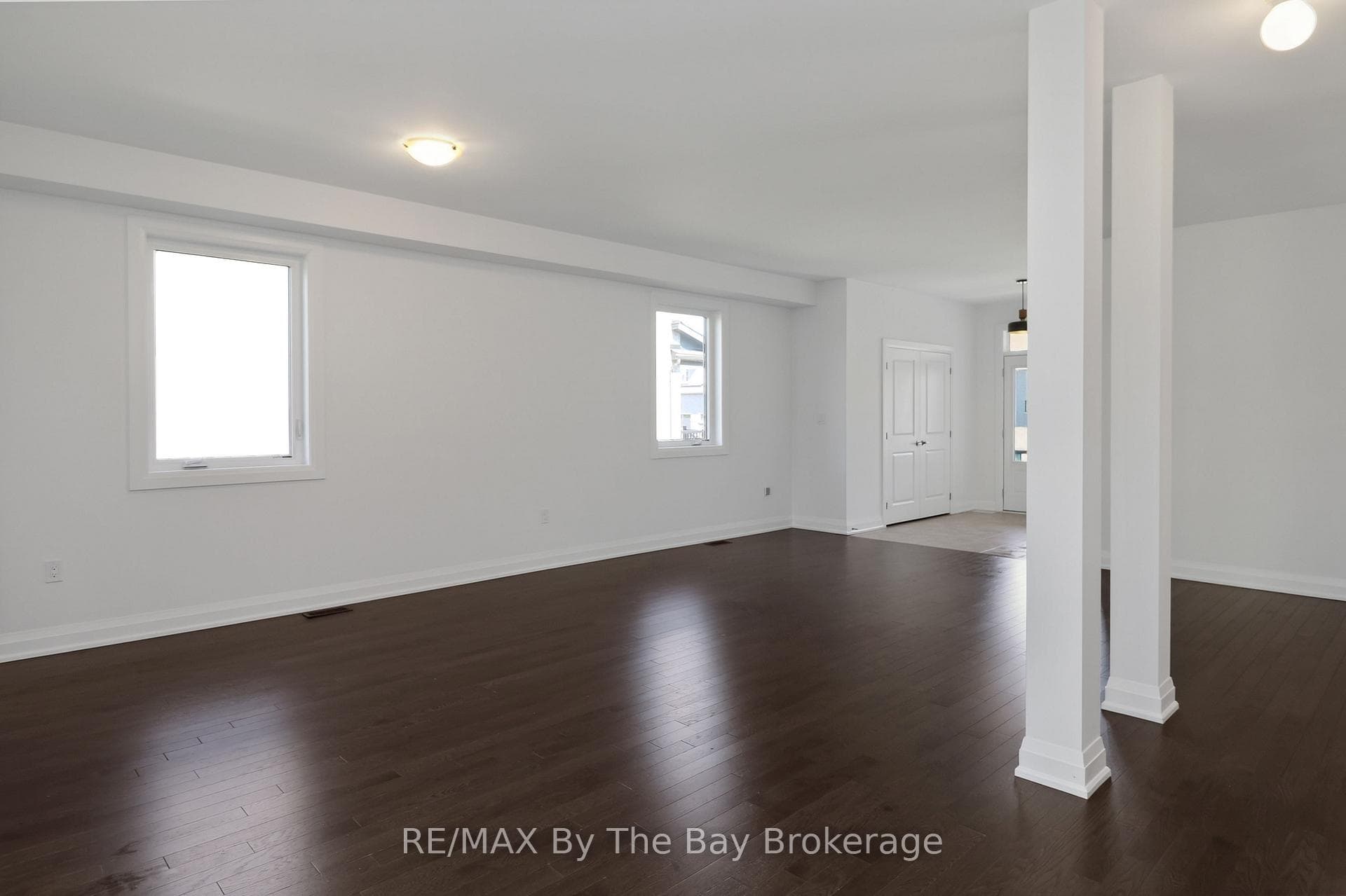 52 Amber Drive photo 25