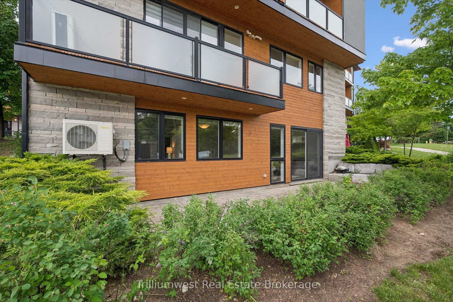 32 Arkell Road Unit 9 photo 32