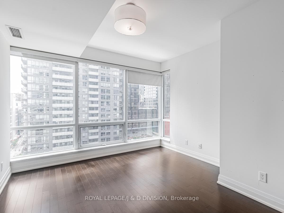 80 John Street Unit 1312 photo 21