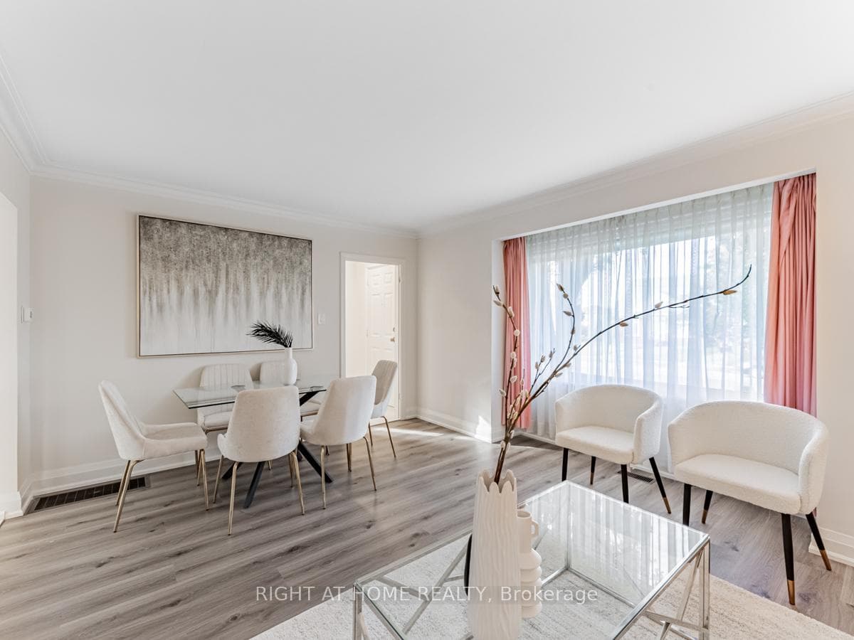 141 Tower Drive photo 4