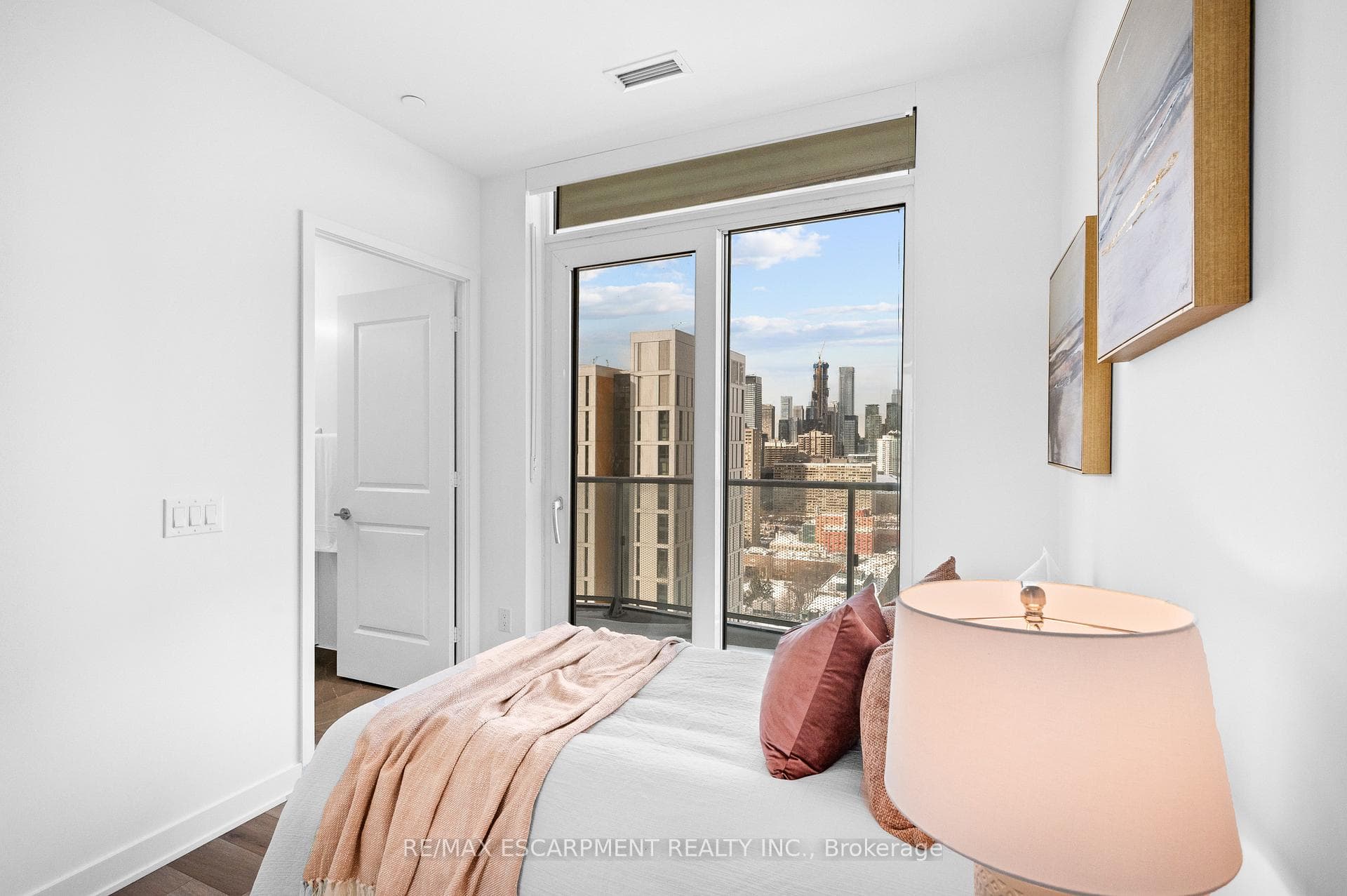 100 Dalhousie Street Unit 3001 photo 24