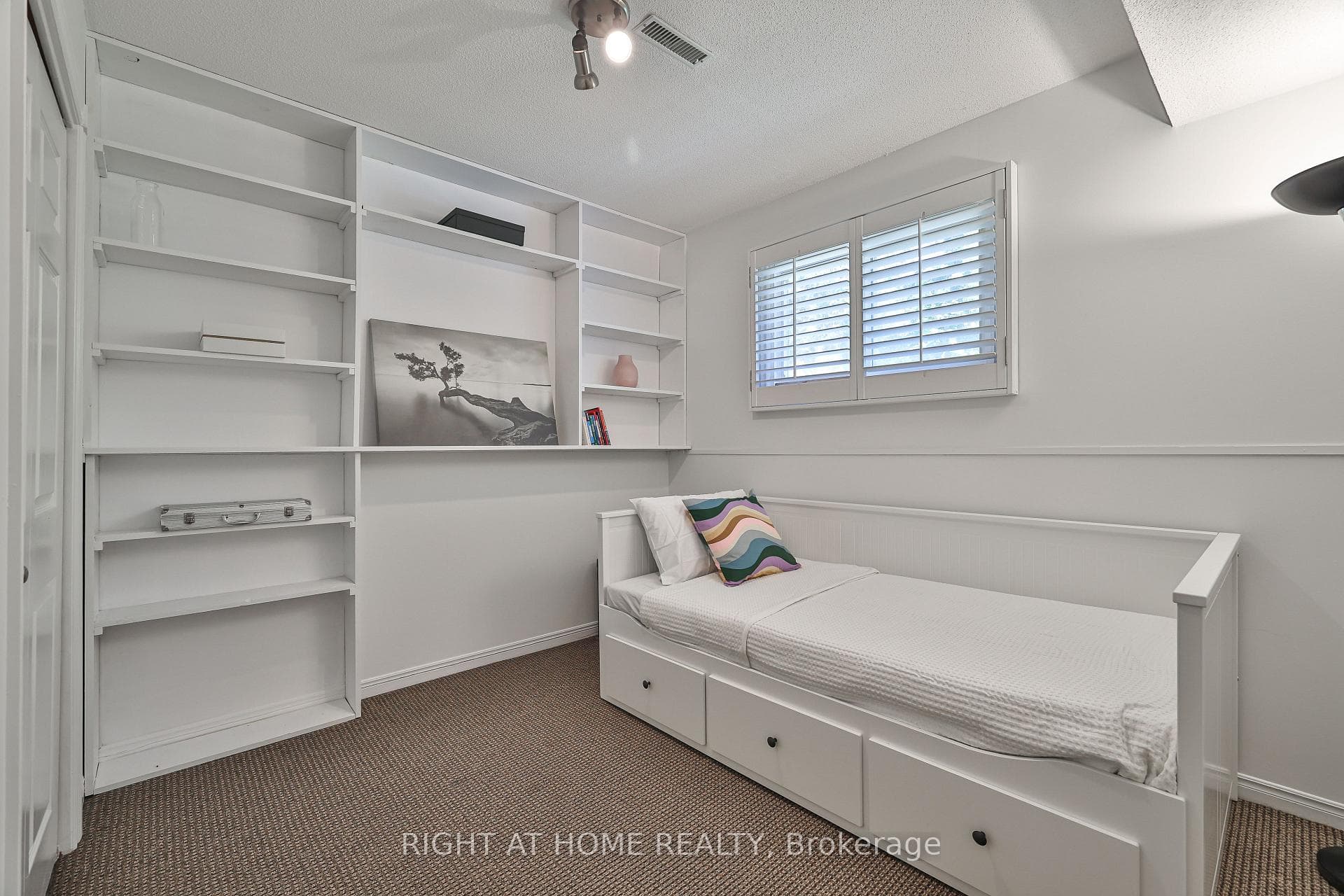 4635 Regents Terrace Unit 61 photo 29