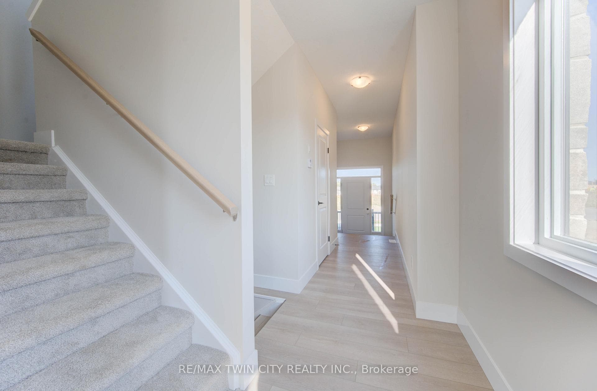 161 Dunnigan Drive photo 9