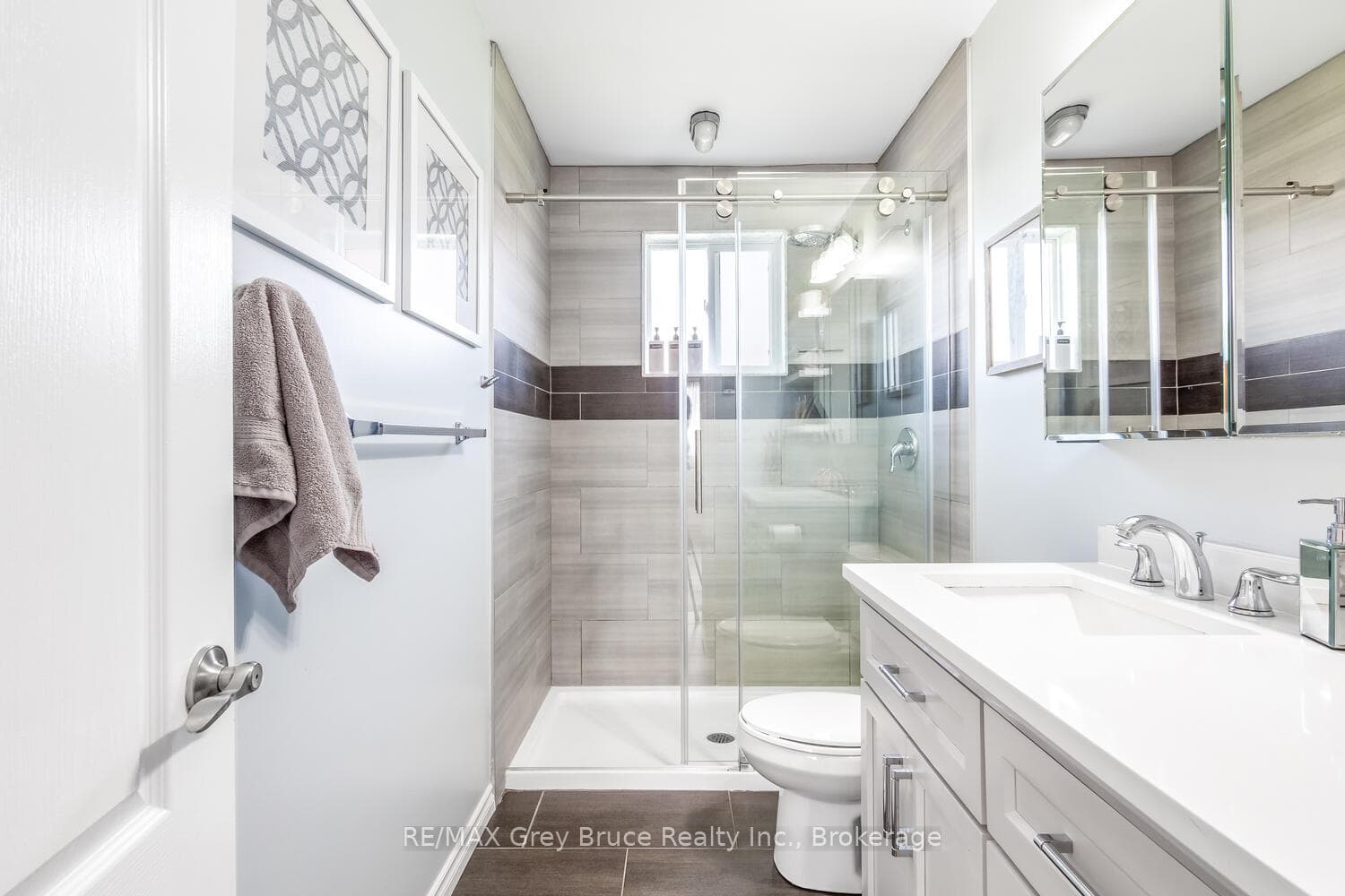 137 Maple Drive photo 18
