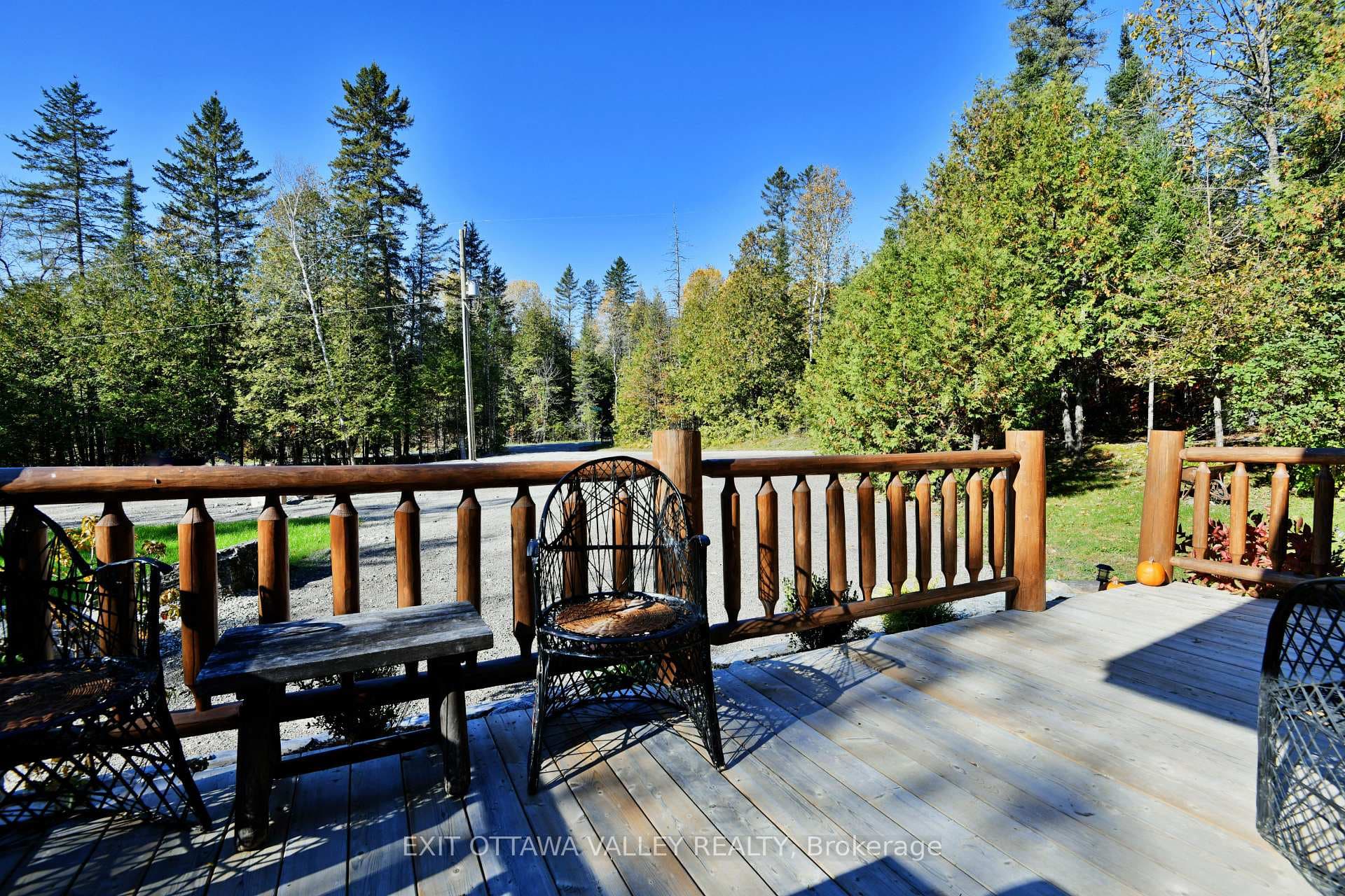 8 TANAGER Trail photo 33