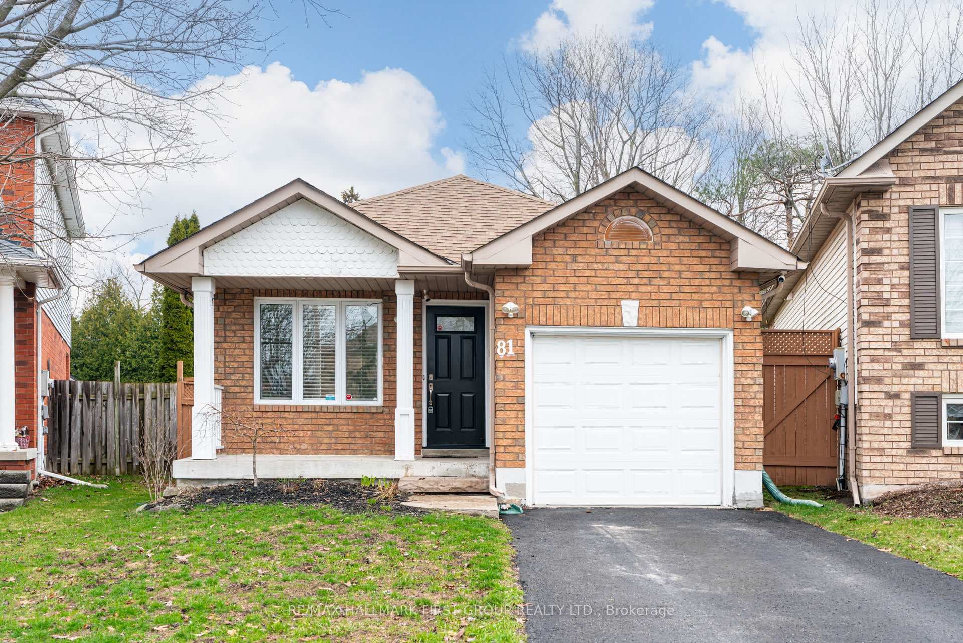 81 Sagewood Avenue photo 1