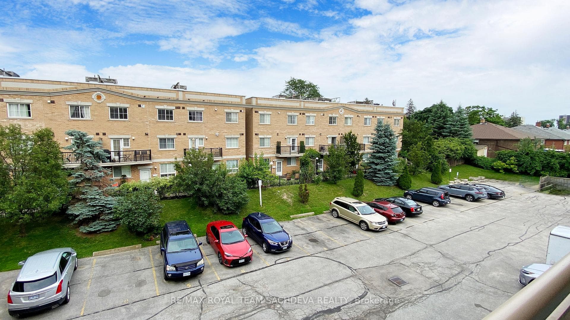 71 Jonesville Crescent Unit 305 photo 40