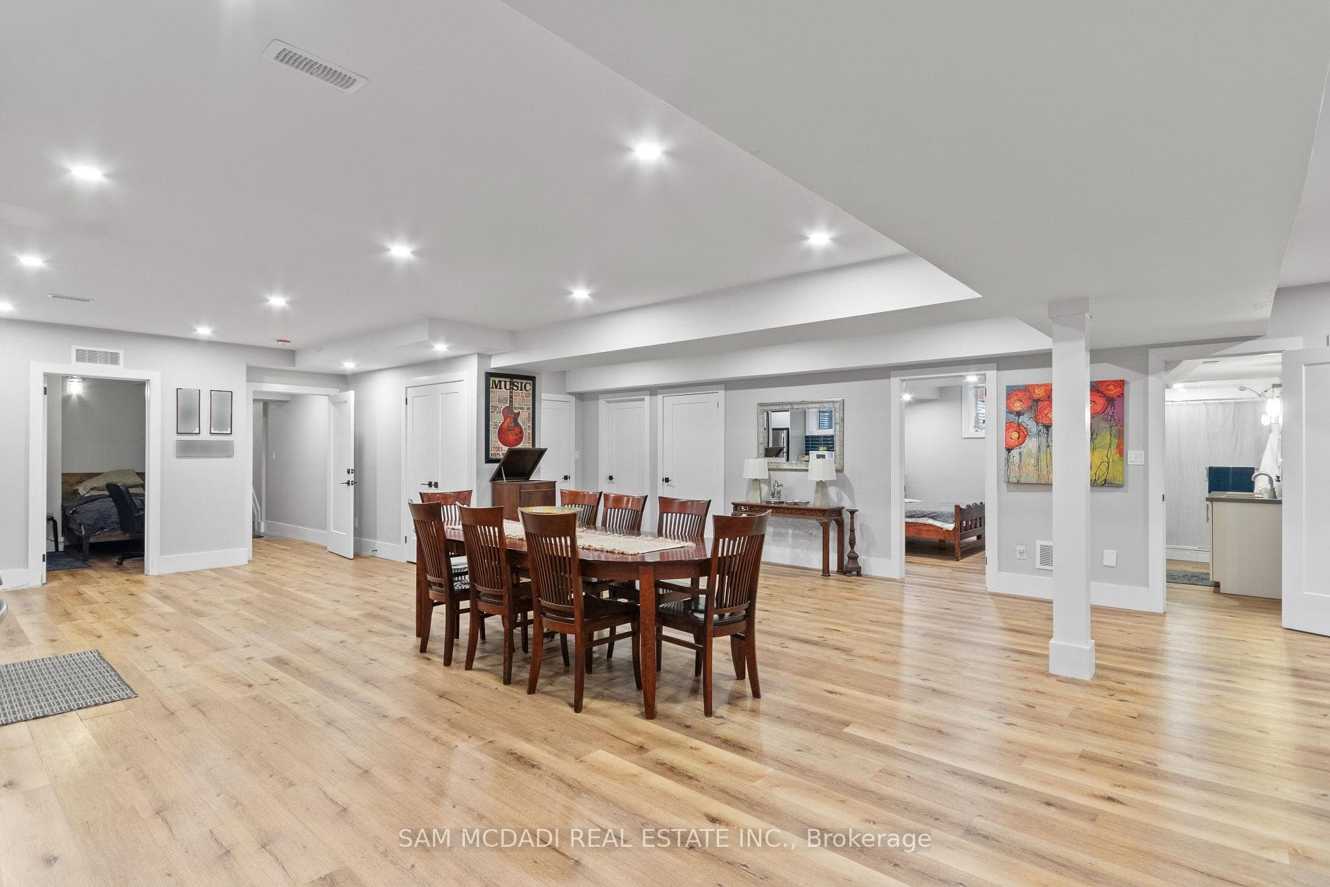 3047 Grenville Drive Unit BSMT photo 3