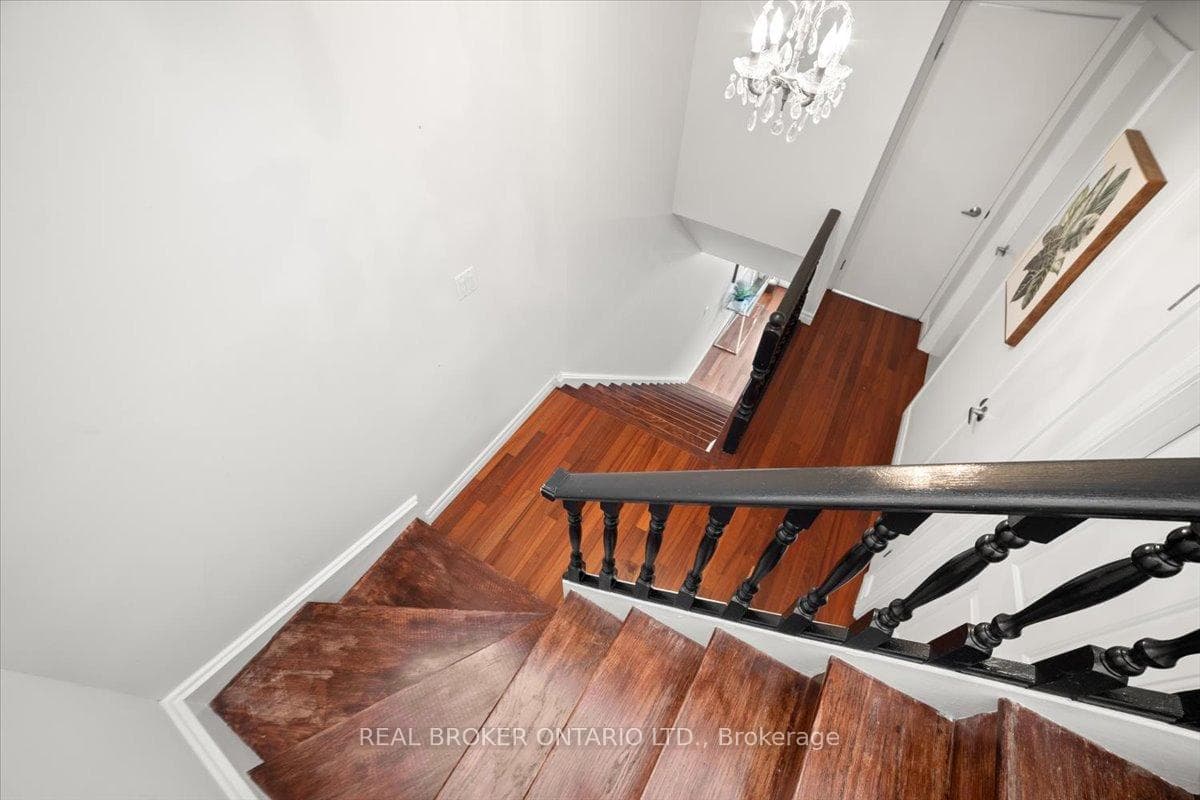210C Avenue Road Unit Th 09 photo 13