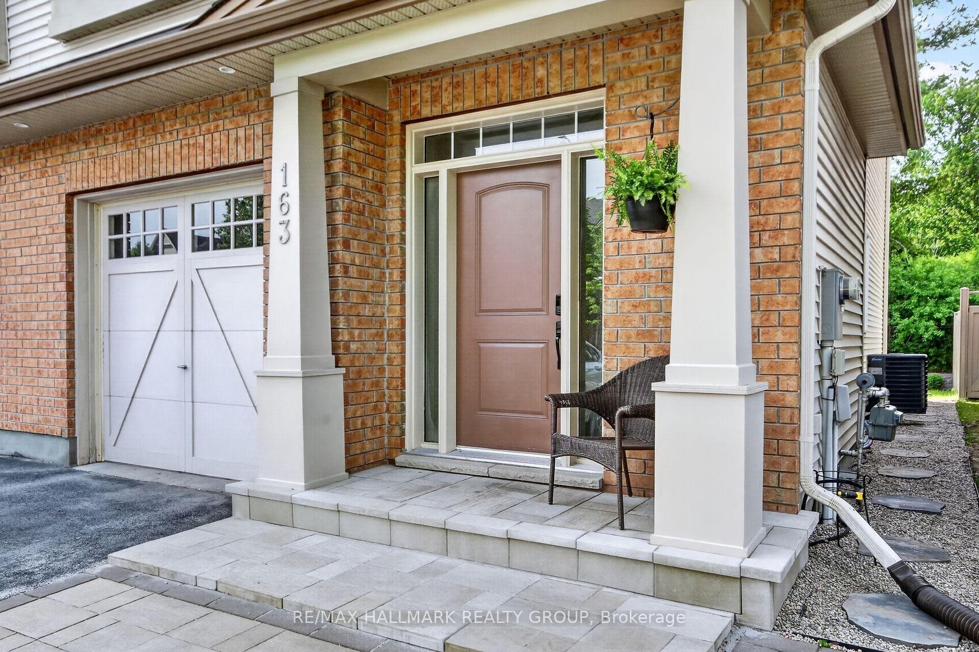163 Highbury Park Drive photo 3