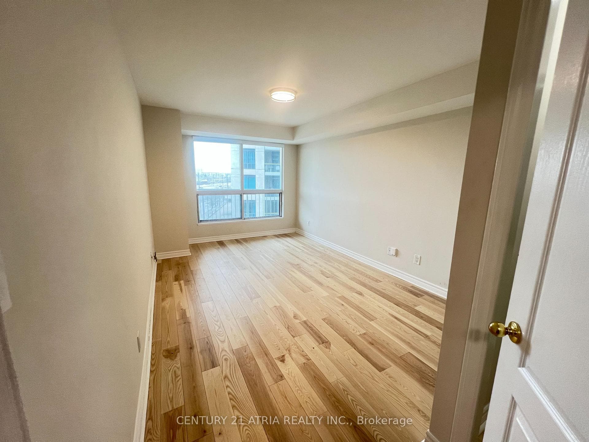 2111 Lake Shore Boulevard Unit 510 photo 7