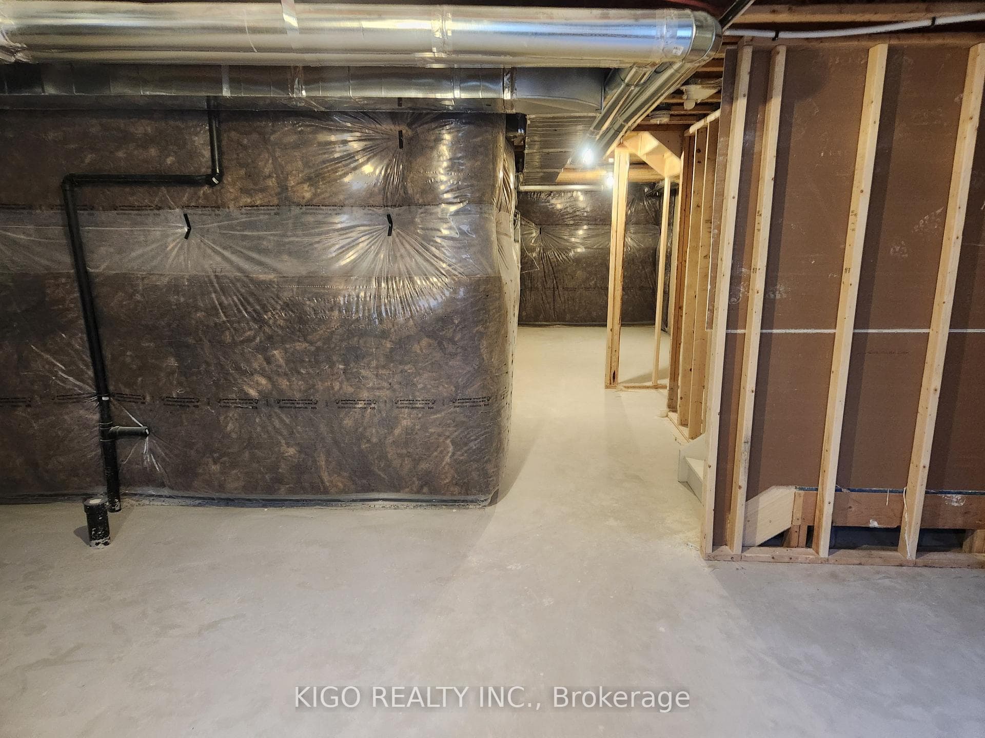 93 North Garden Boulevard photo 15