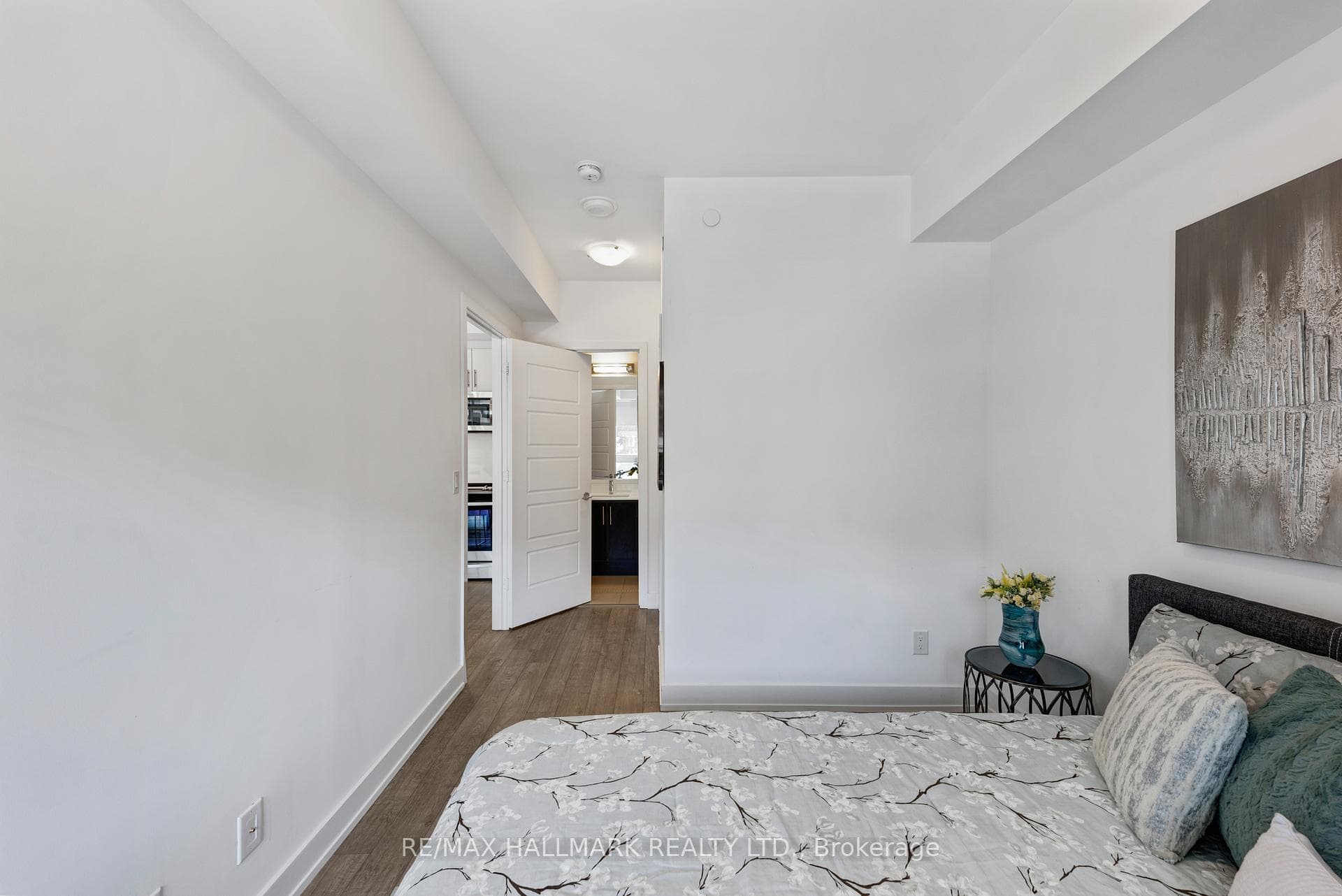 301 SEA RAY Avenue Unit C222 photo 17