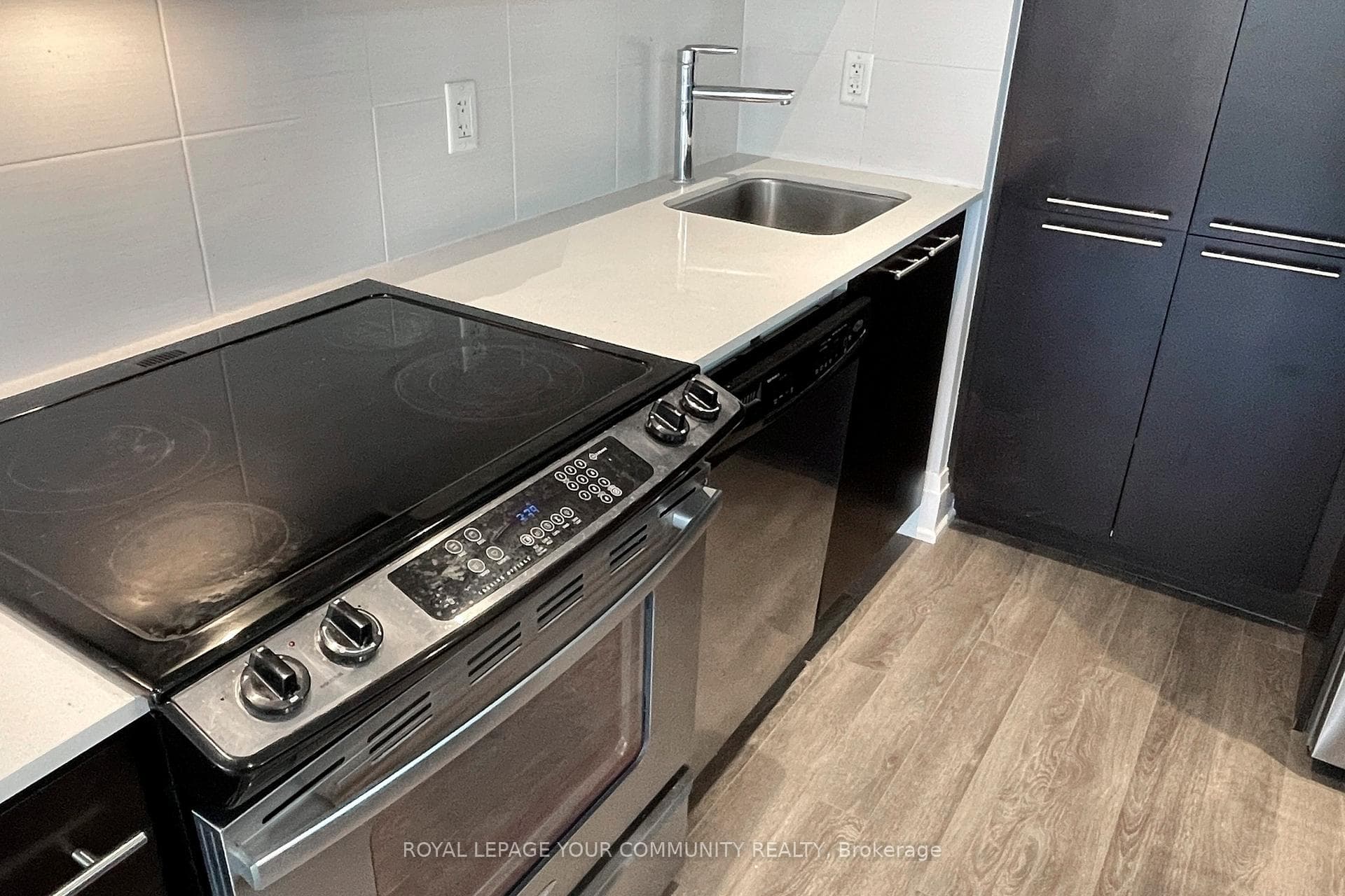 100 Harrison Garden Boulevard Unit 1805 photo 14