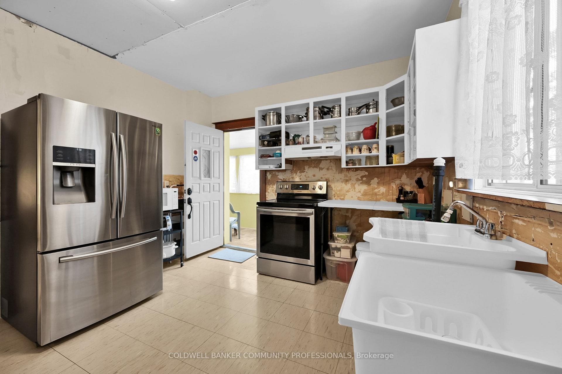 99 Barnesdale Avenue photo 8
