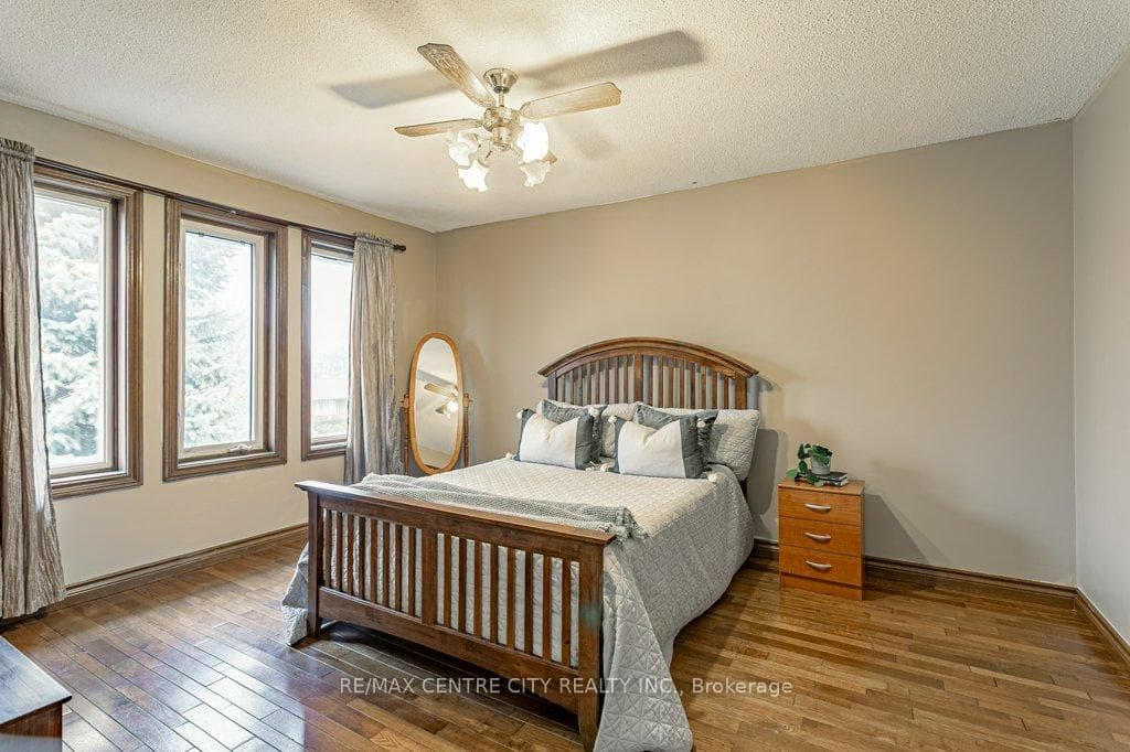 506 Eaton Park Drive photo 33