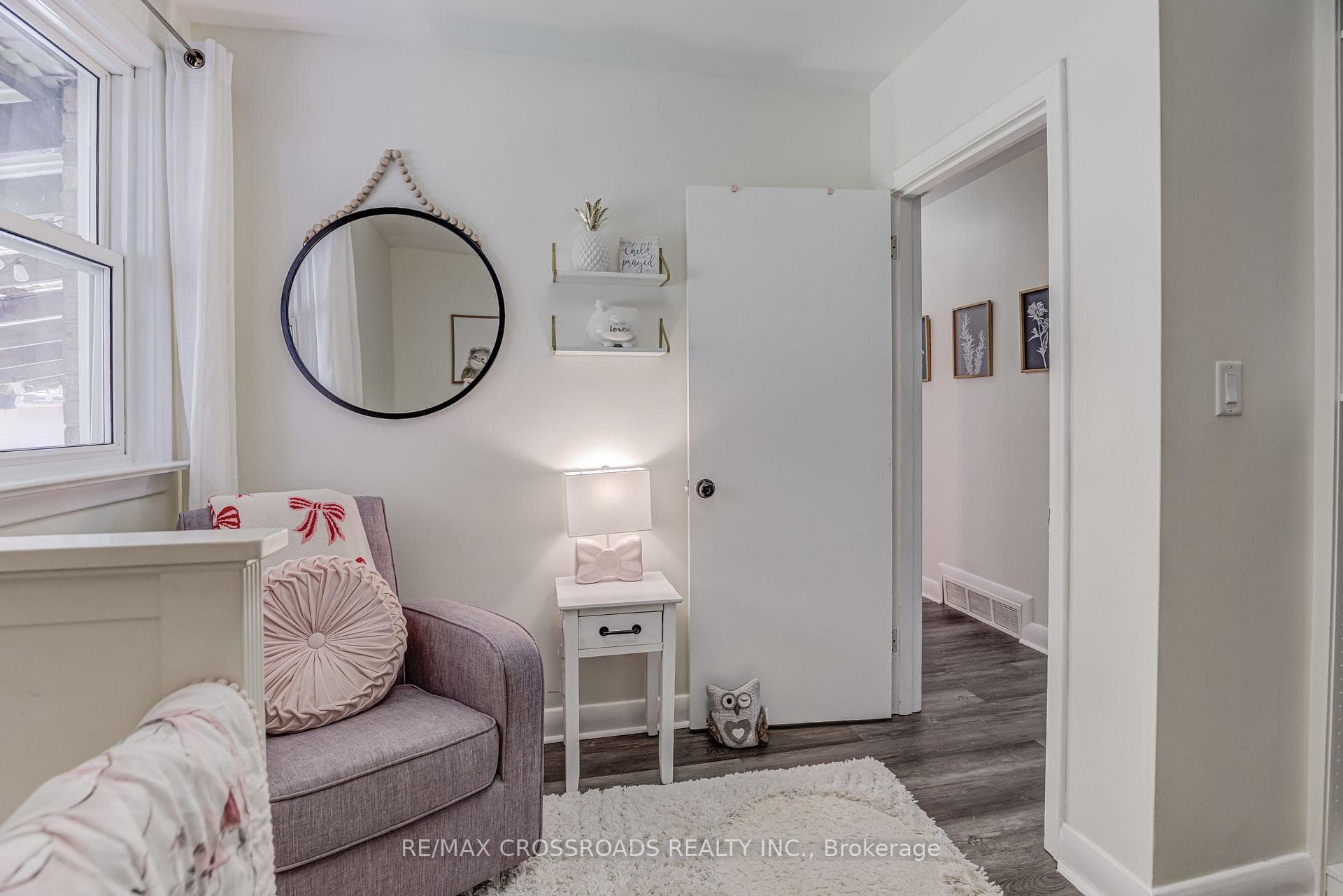 778 Tennyson Avenue photo 21
