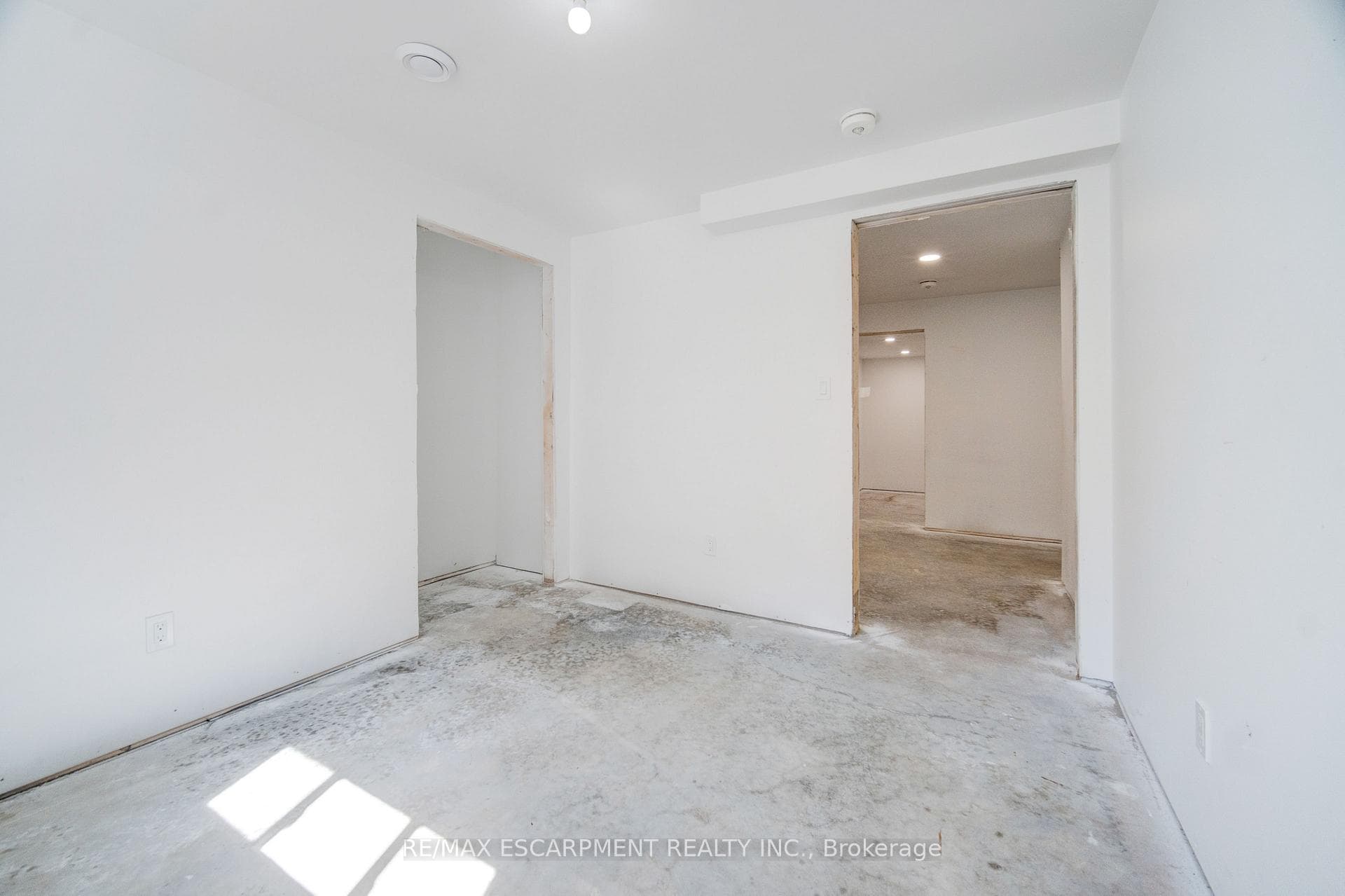 16 Pintail Lane photo 37