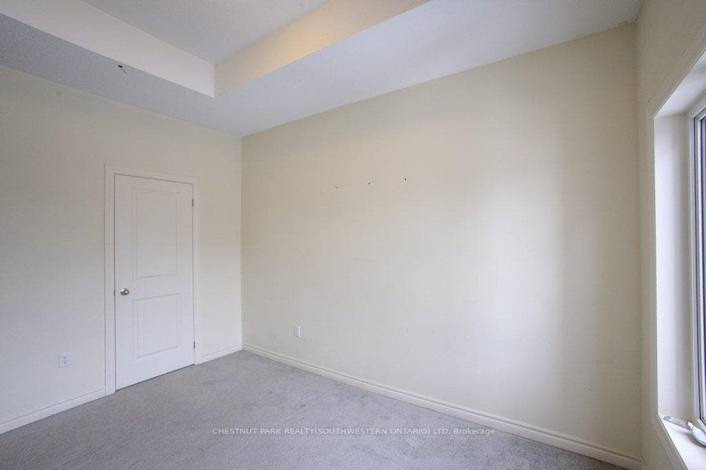 5 Donald Ficht Crescent photo 23