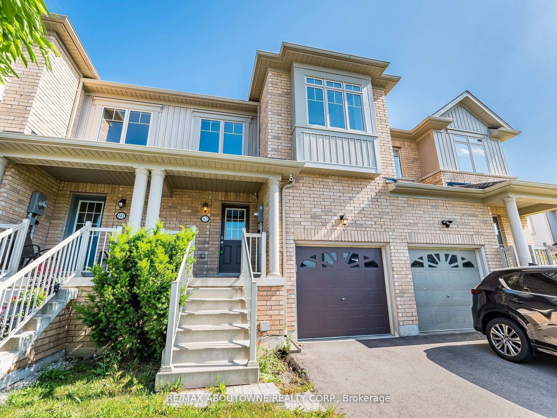 62 Skinner Drive photo 3