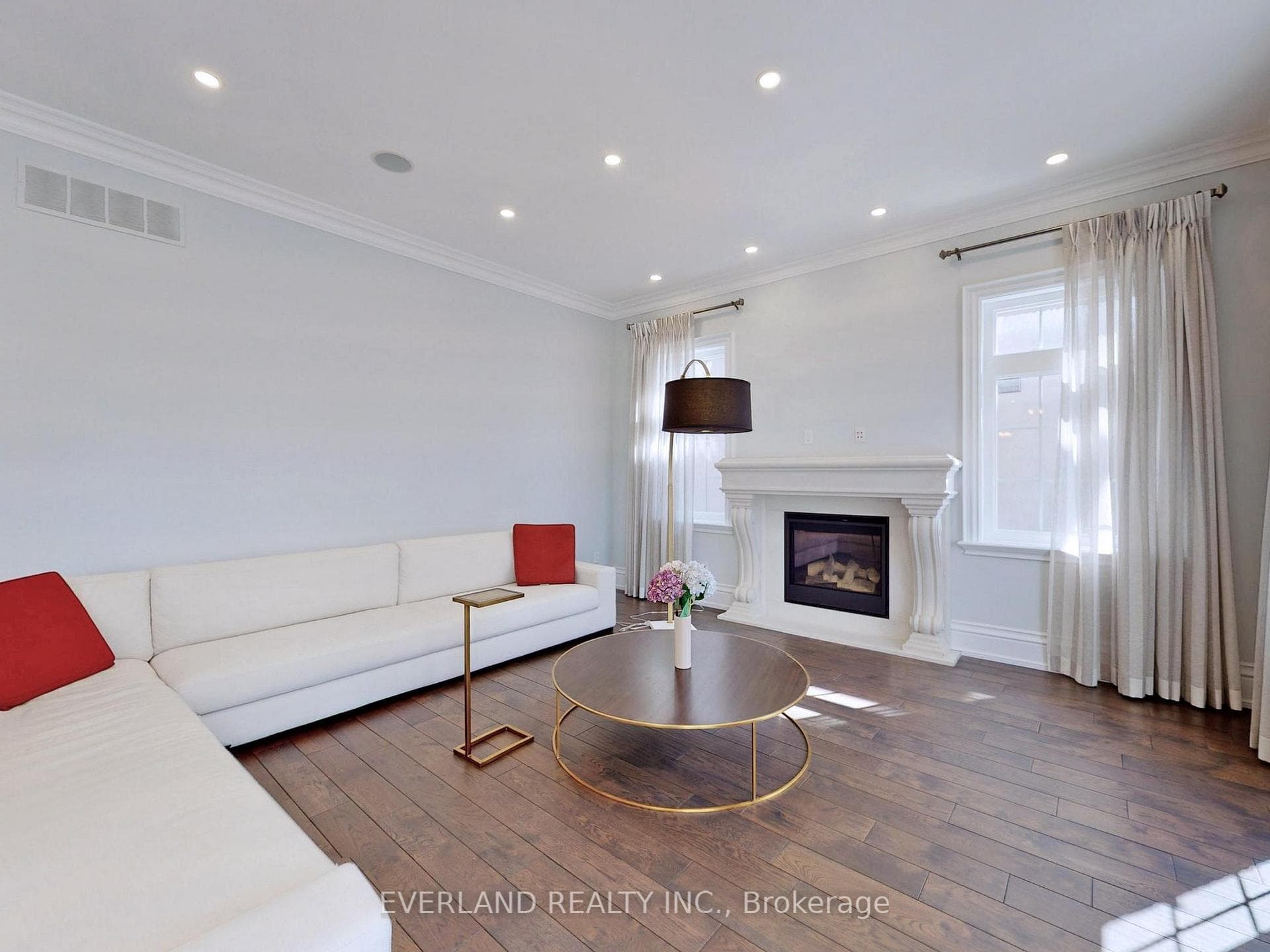 83 Ridgevale Drive photo 9