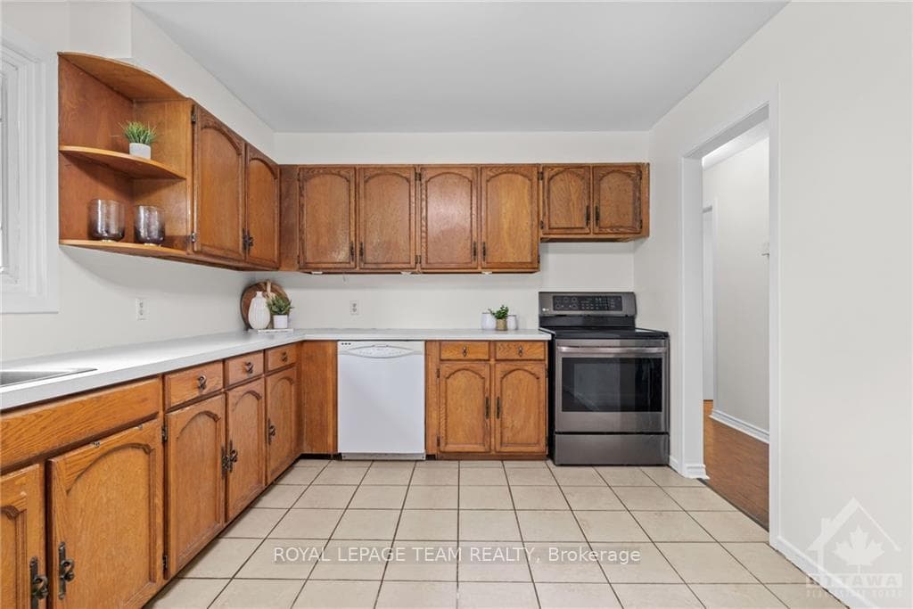 7014 MASON Street photo 10