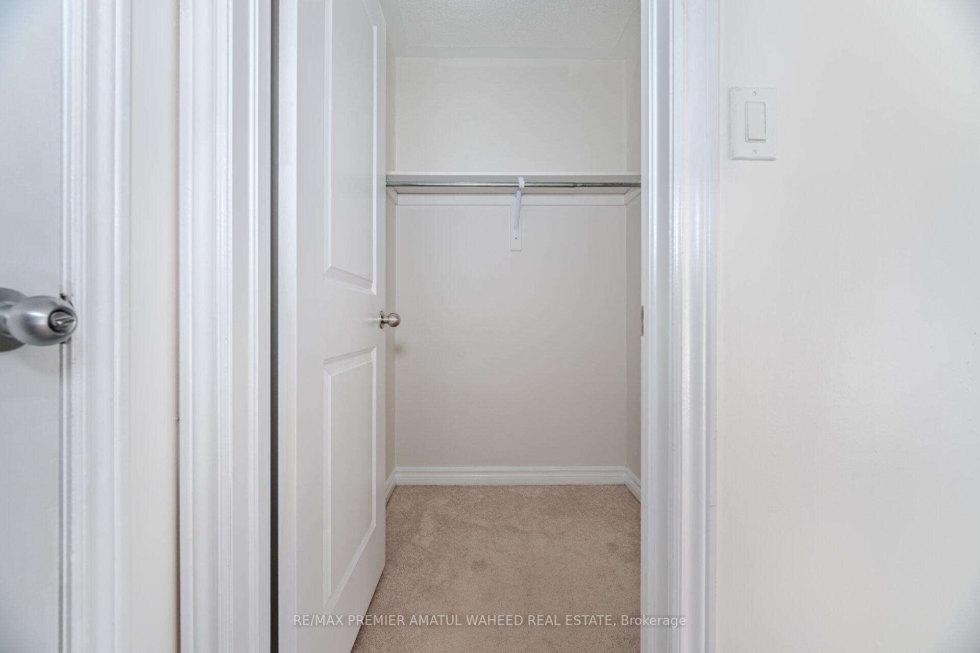 67 Farooq Boulevard photo 29