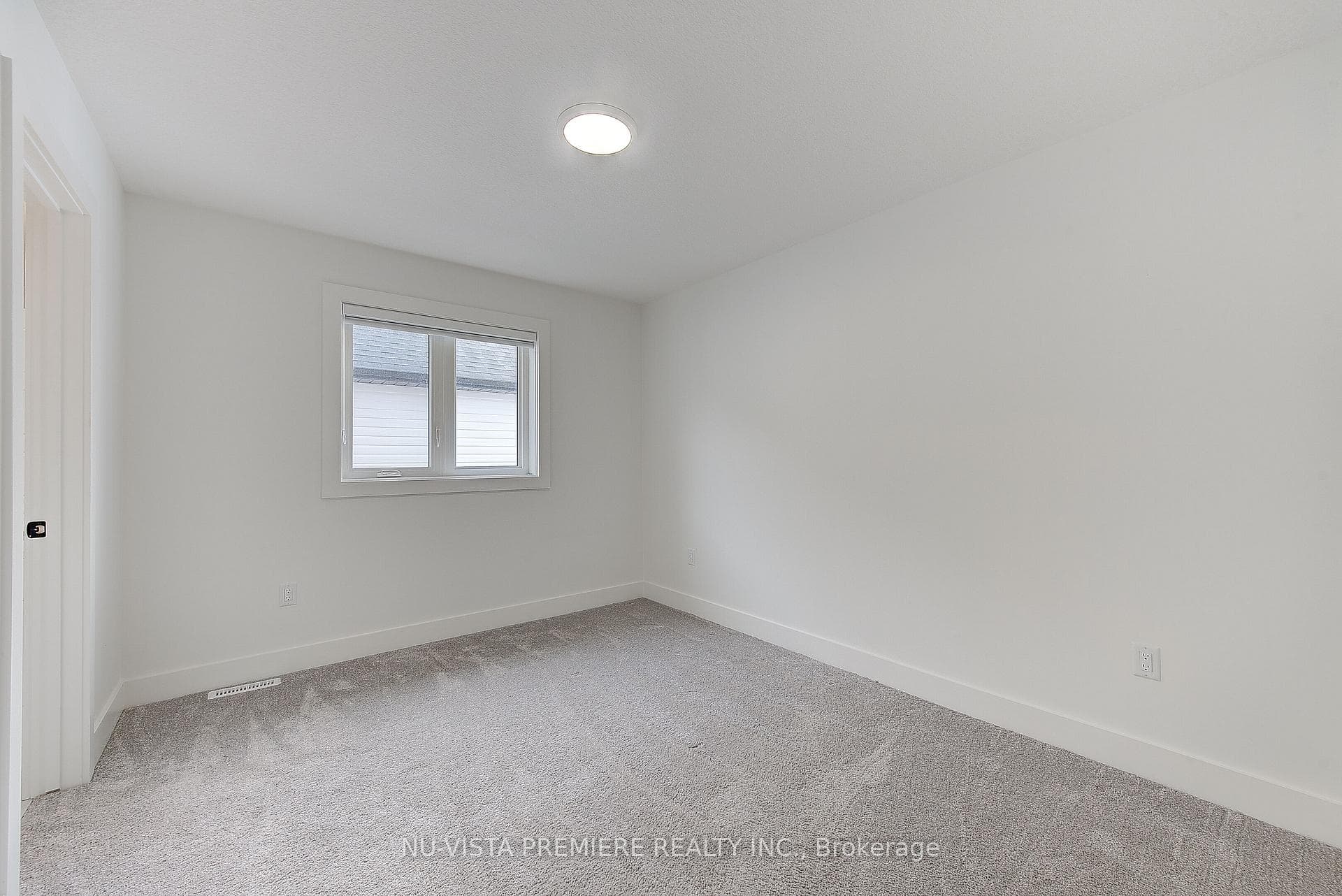 2284 Saddlerock Avenue photo 25