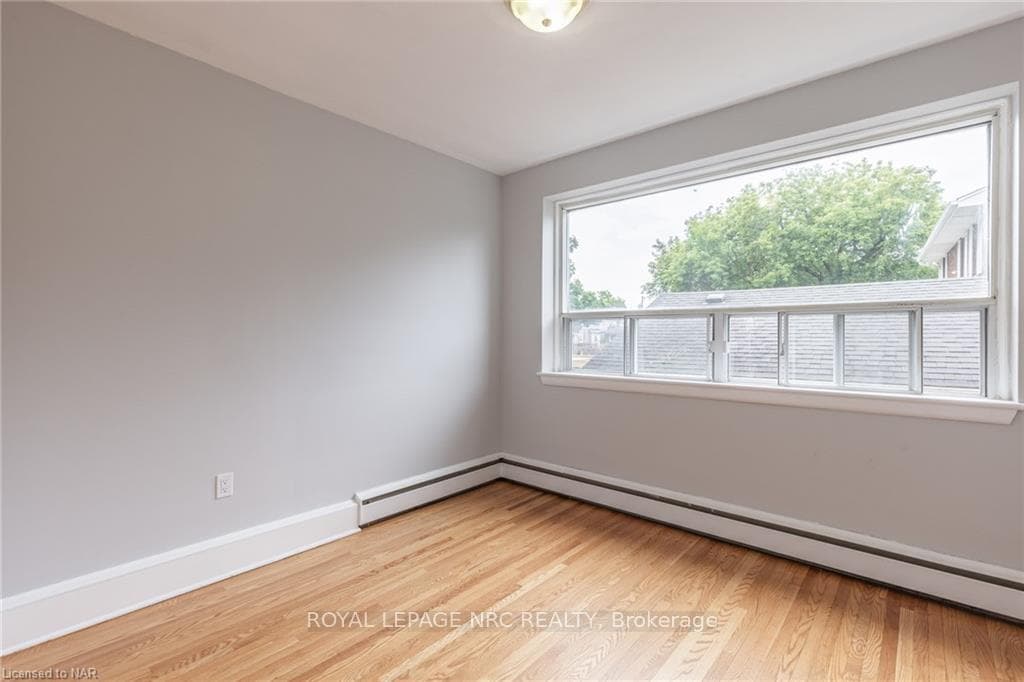 Bedroom #1