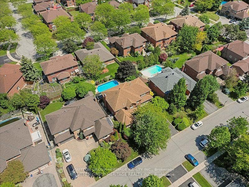 26 Leah Crescent photo 38
