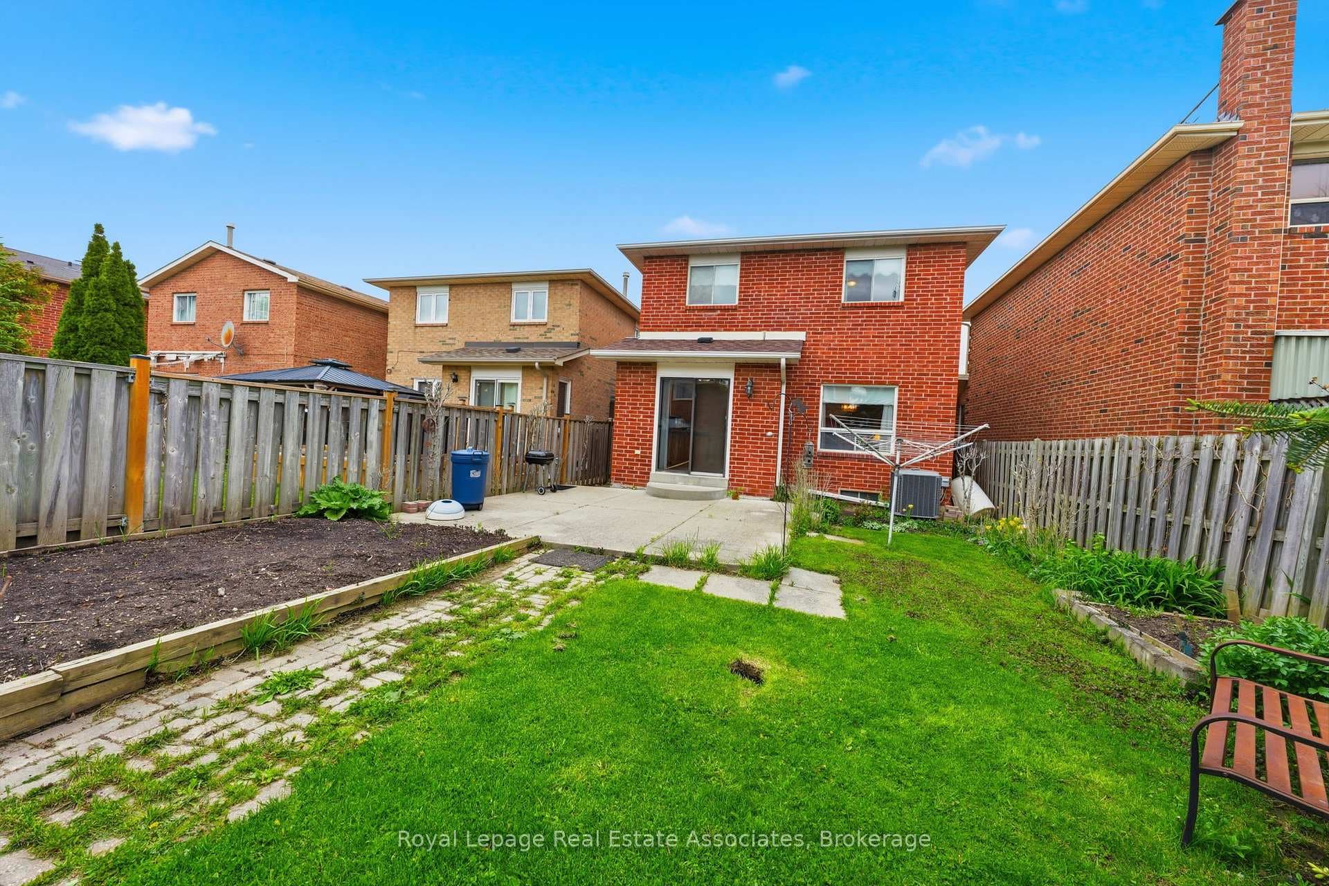 14 Beisel Court photo 39