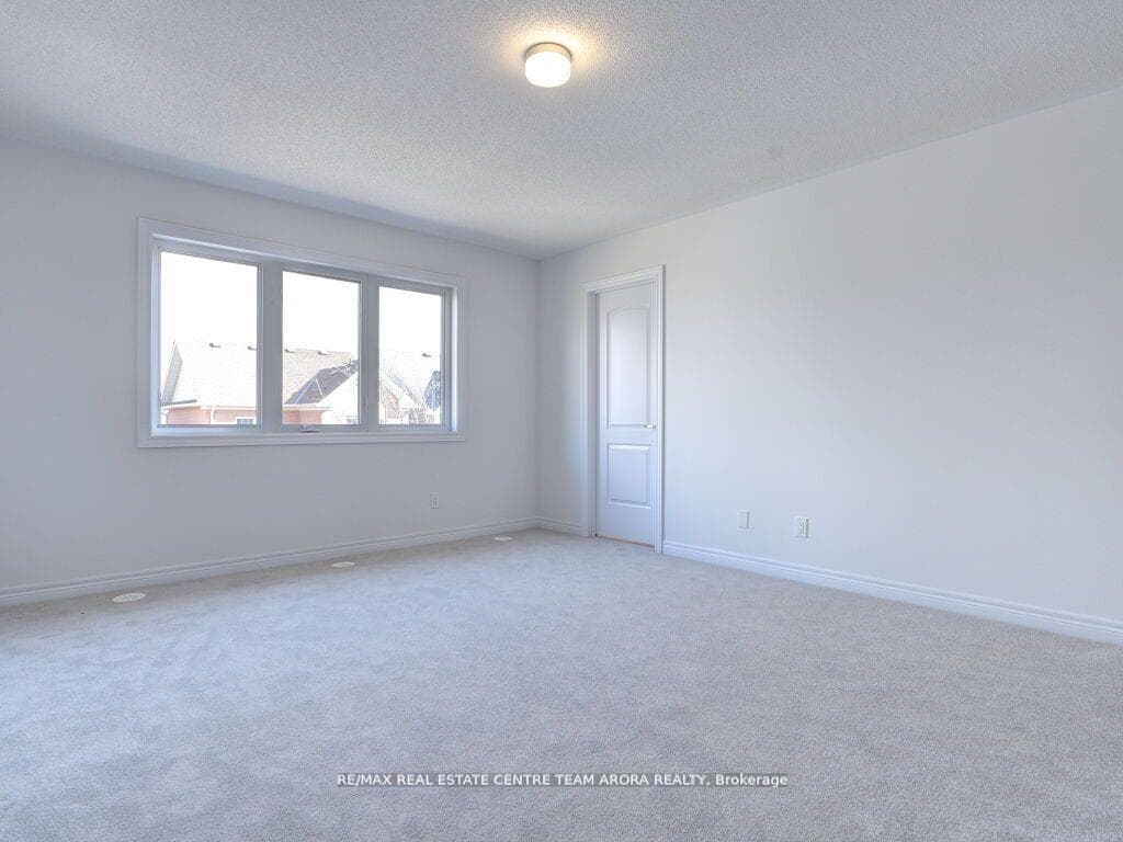 29 Sorbara Way photo 20