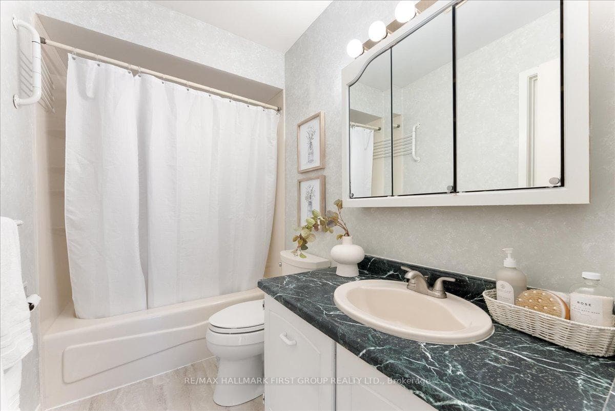 16 Goodfellow Street photo 28