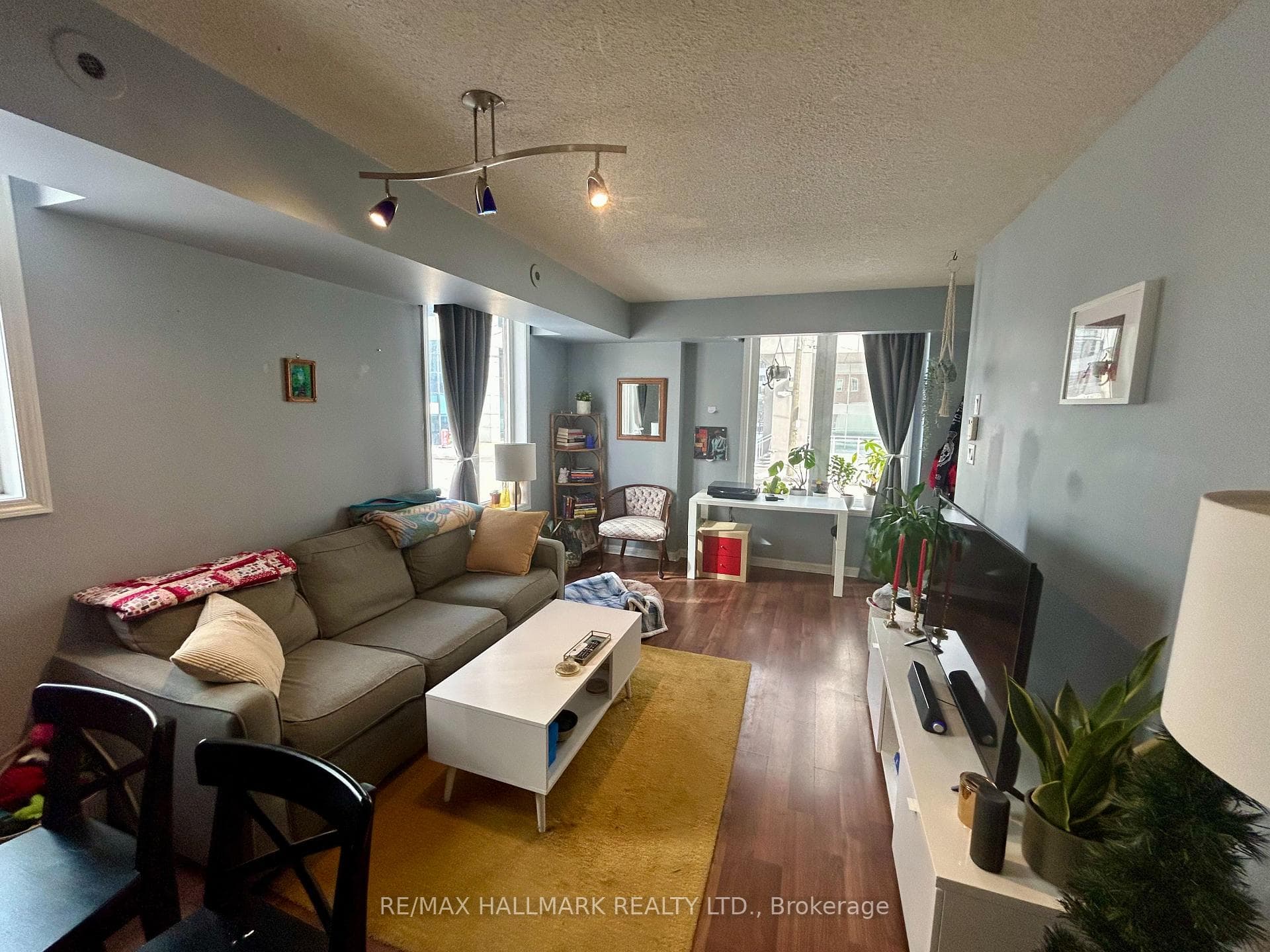 100 Strachan Avenue Unit 602 photo 3